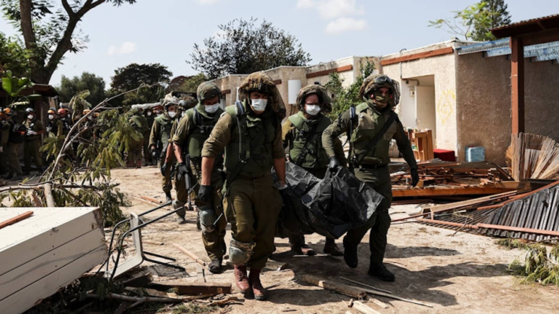 اخلاء قتيل من جنود الاحتلال