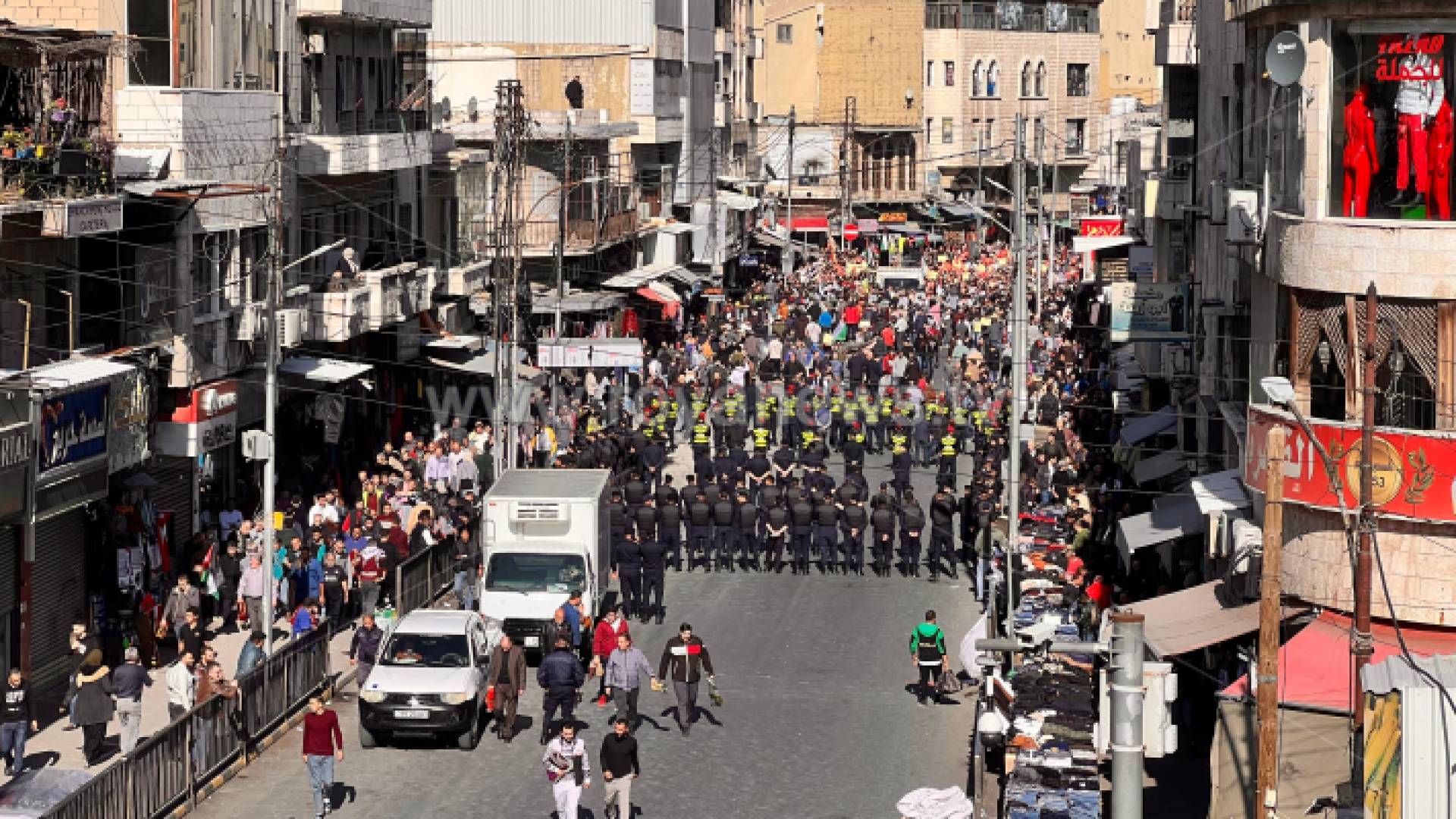 وقفة تضامنية من وسط البلد