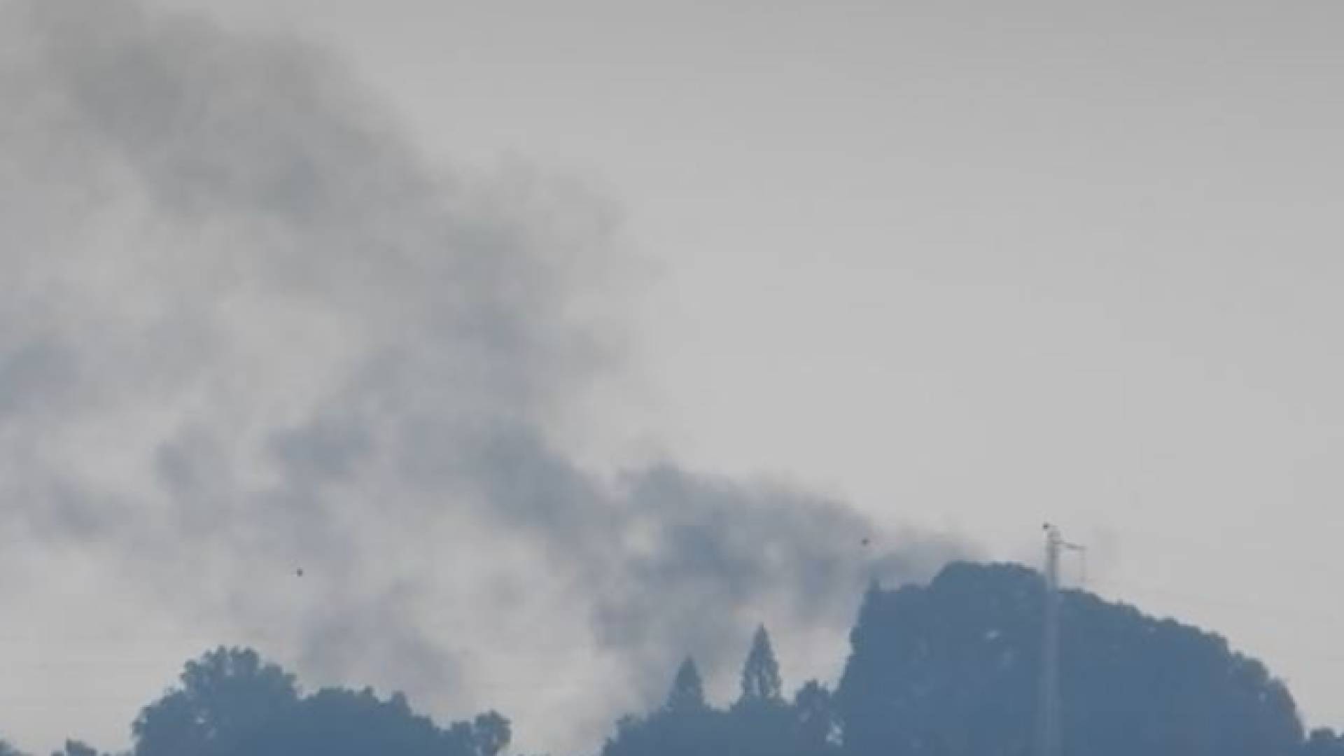 اشتعال النيران في موقع صوفا العسكري جراء صواريخ المقاومة