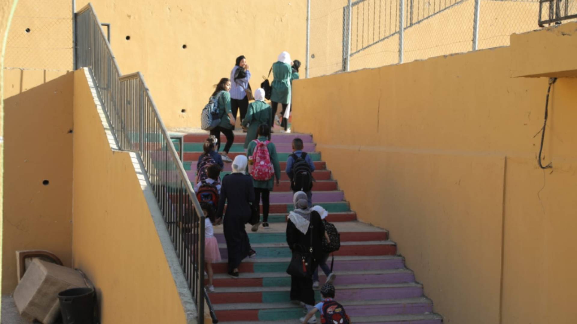 طلبة في إحدى مدارس العاصمة عمان