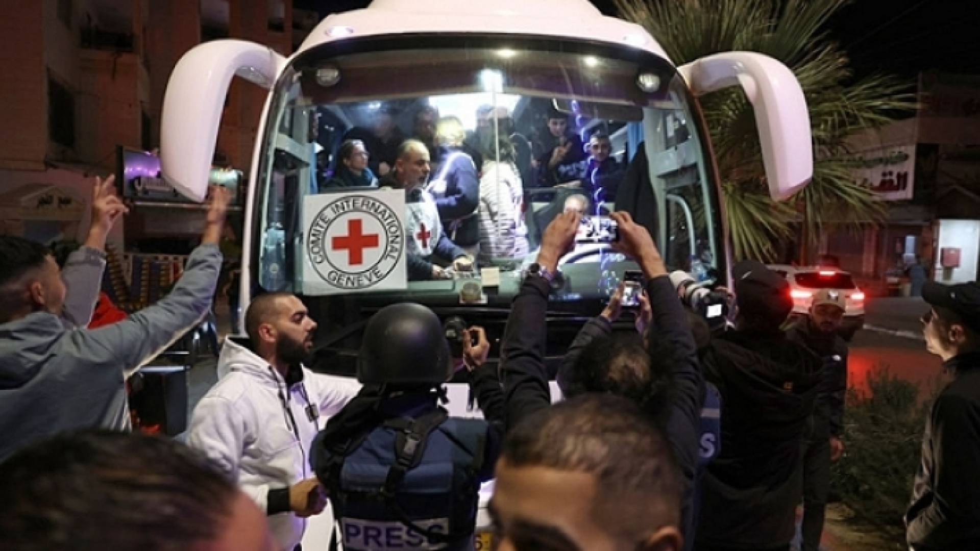 أسرى محررين