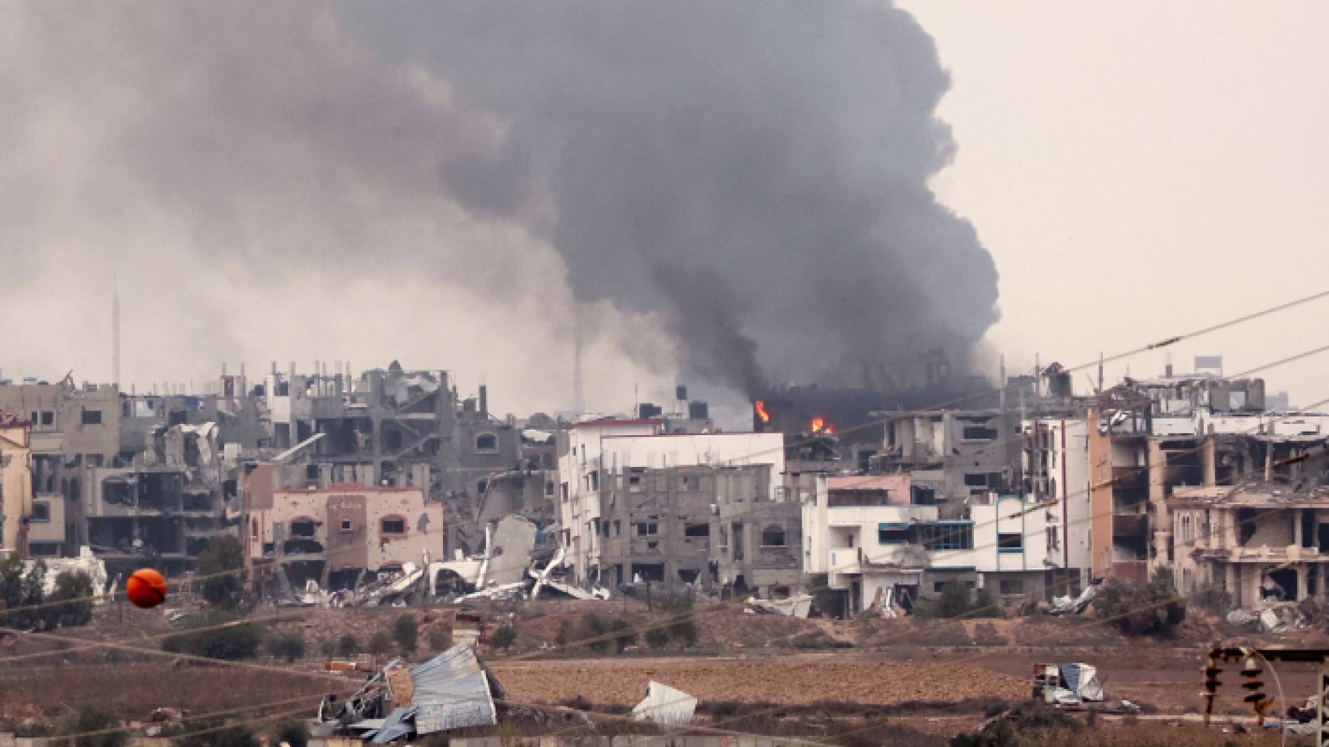 الصورة من آثار الدمار الذي خلفه الاحتلال في غزة