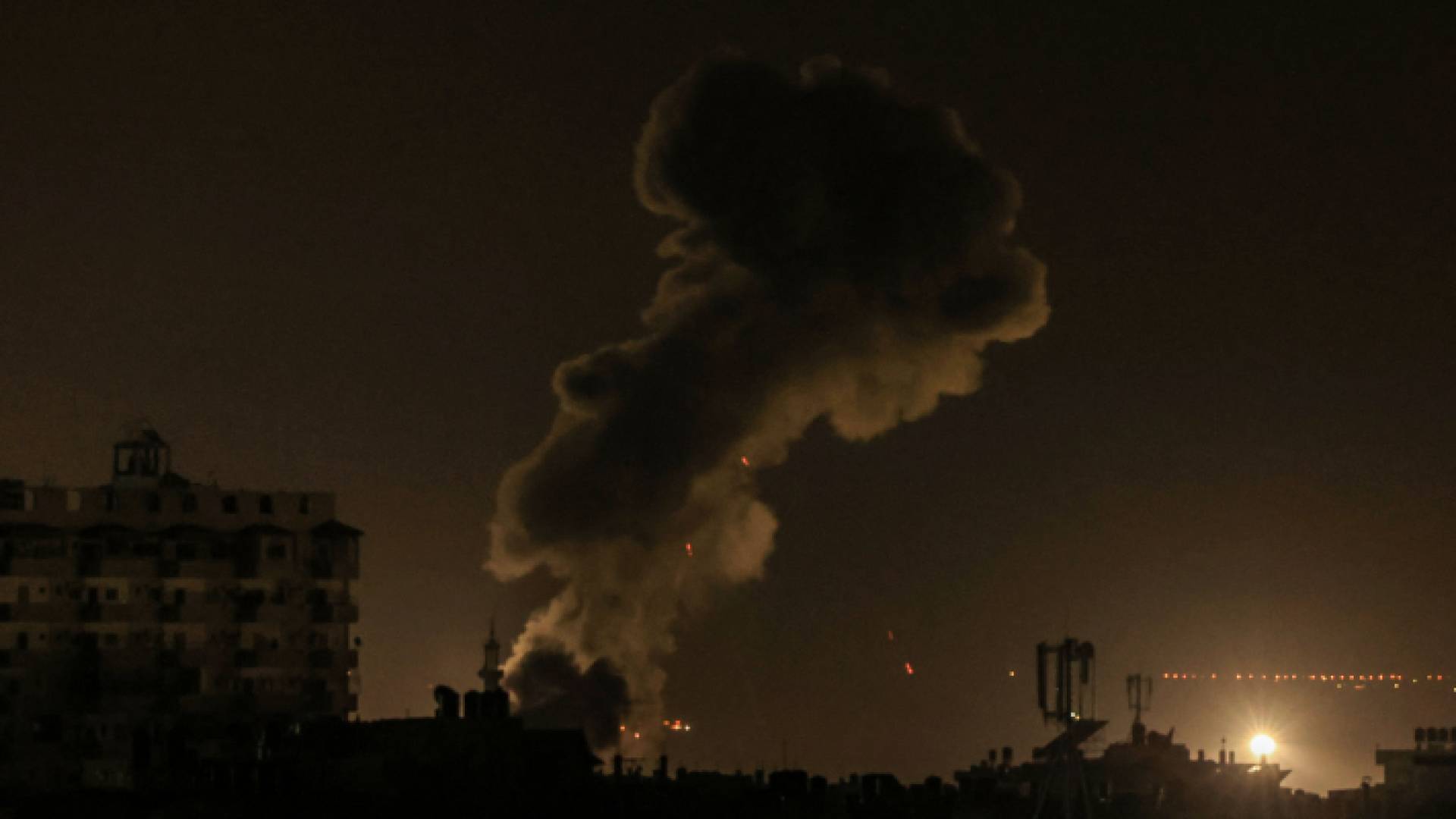 قصف الاحتلال الإسرائيلي لقطاع غزة