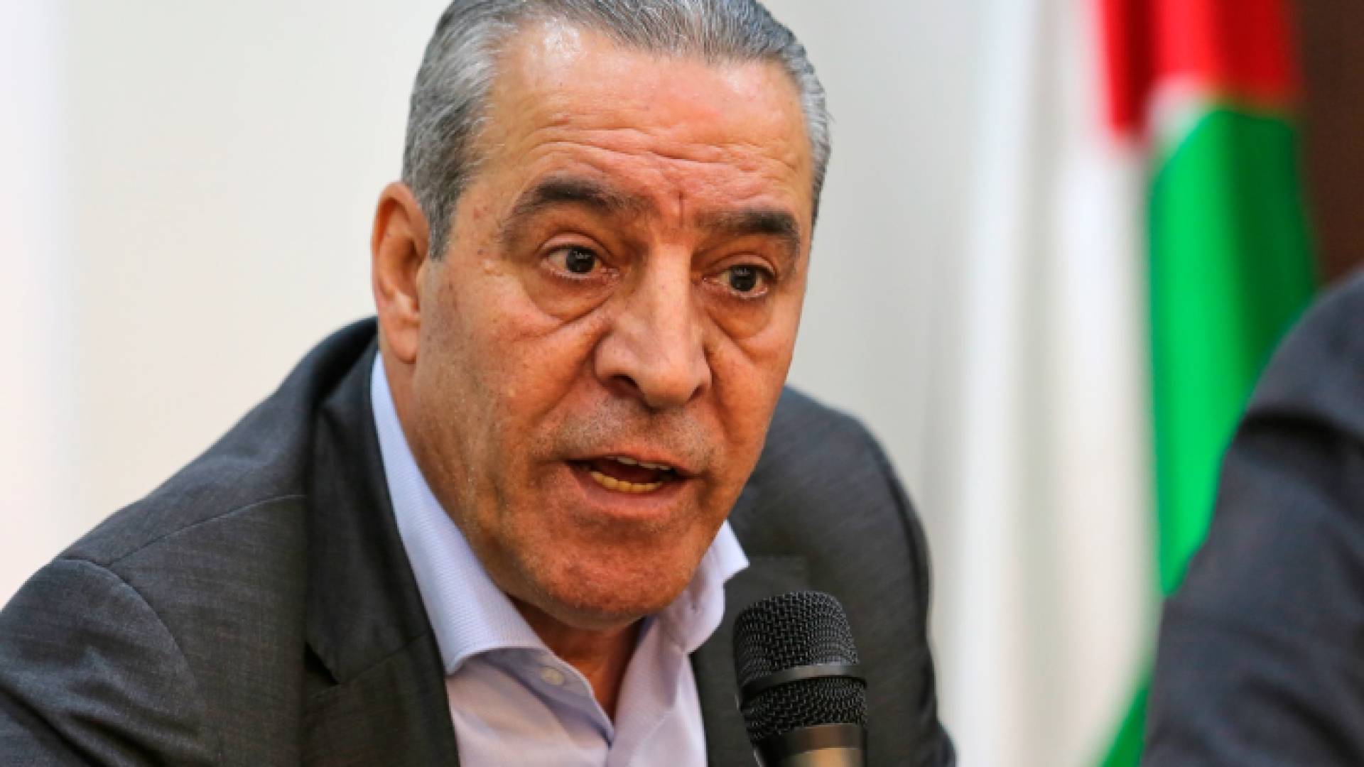 أمين سر اللجنة التنفيذية لمنظمة التحرير الفلسطينية حسين الشيخ