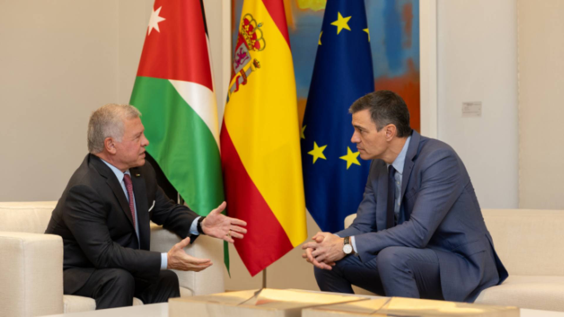 جلالة الملك عبدالله الثاني ورئيس حكومة اسبانيا