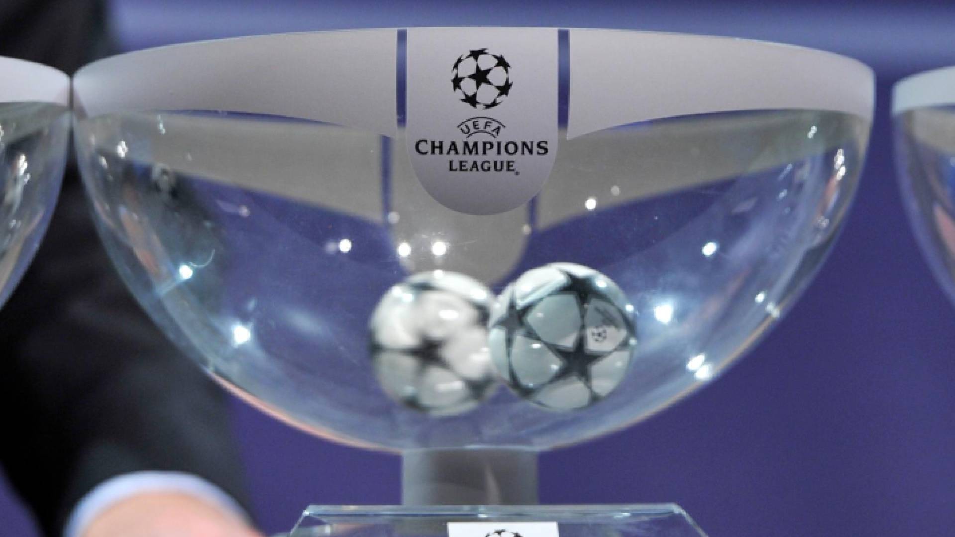 من قرعة سابقة