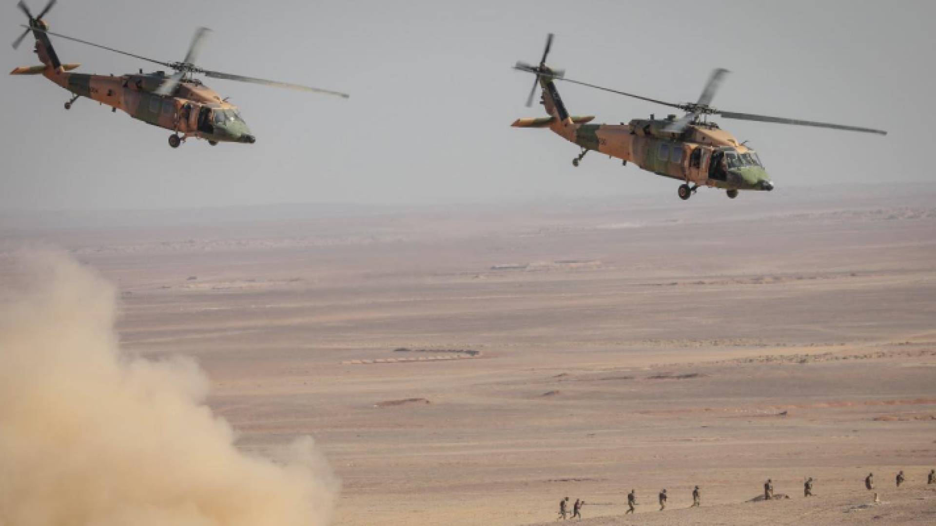 طائرات تابعة للجيش العربي