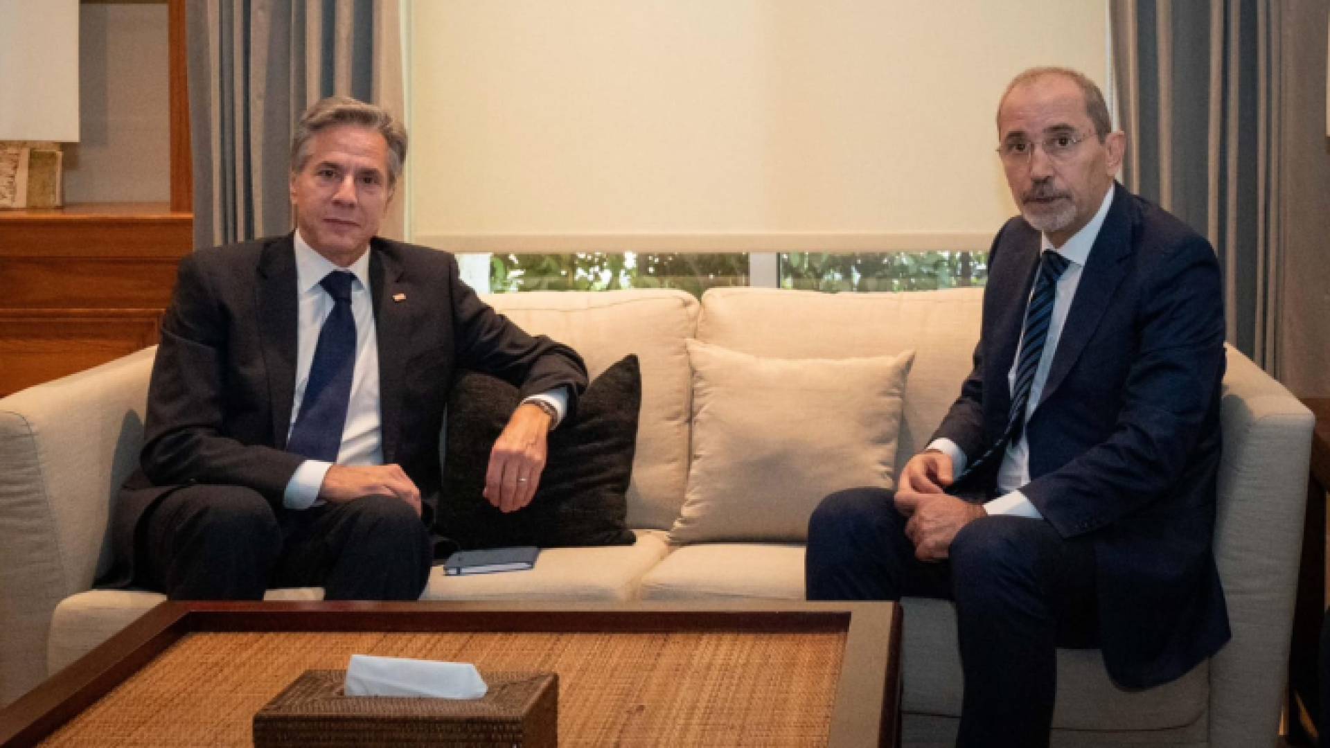 وزير الخارجية وشؤون المغتربين أيمن الصفدي ونظيره الأمريكي أنتوني بلينكن