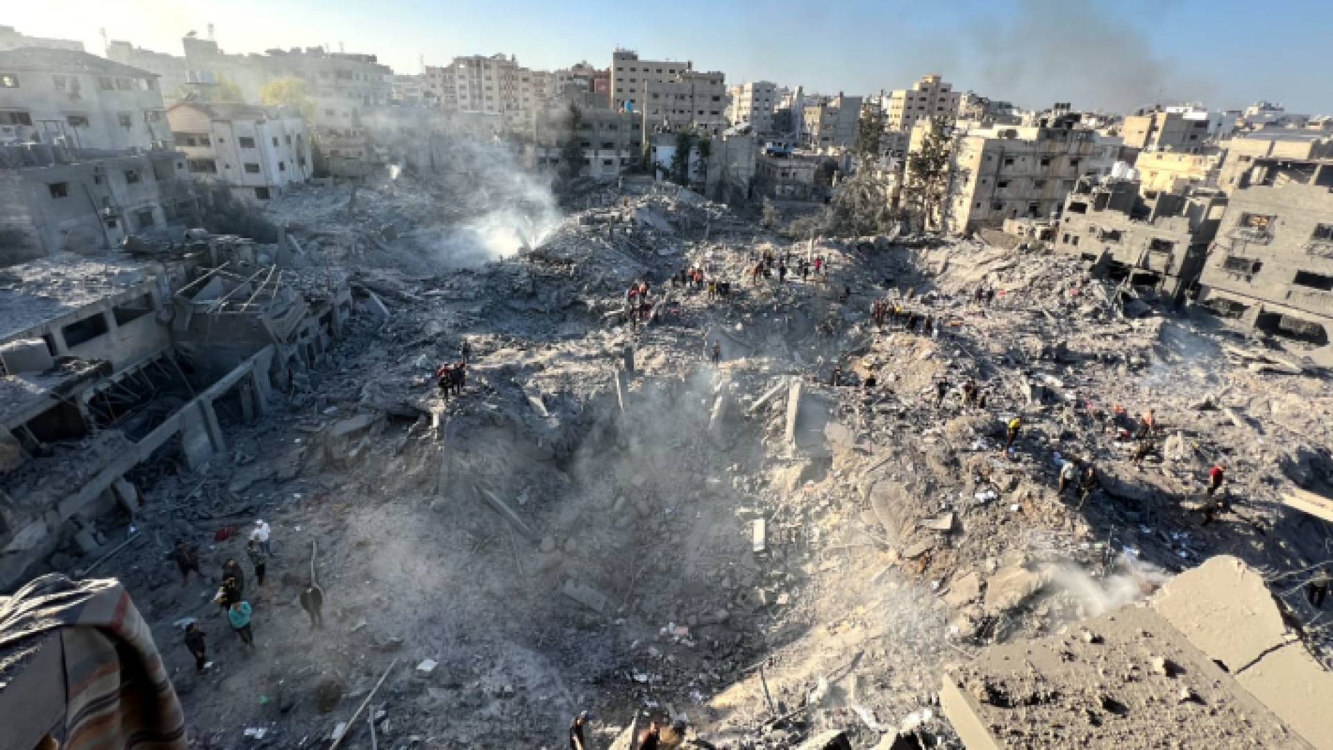 طائرات الاحتلال شنت غارات عنيفة على حي الشجاعية