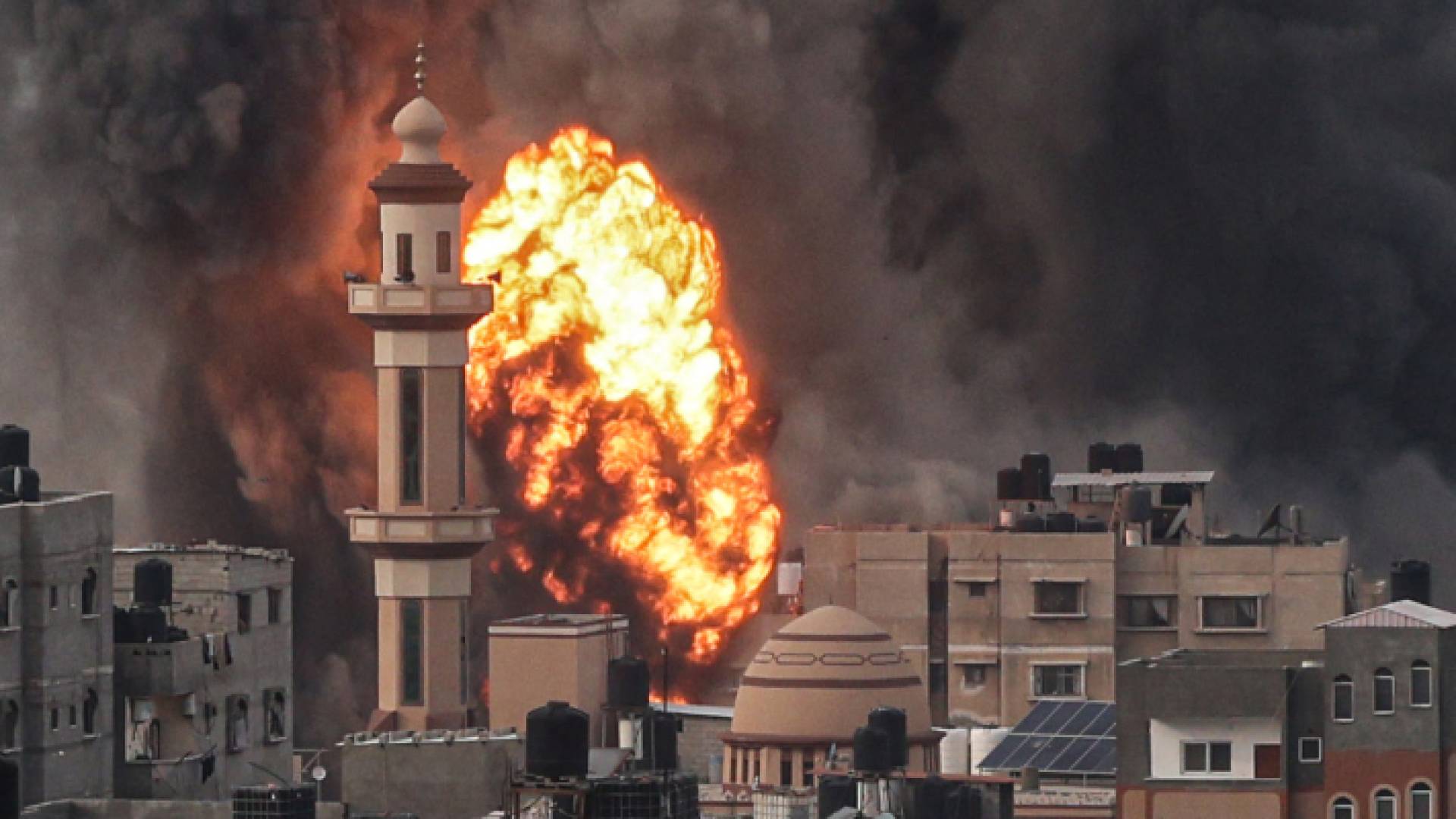 غارة للاحتلال على رفح - afp