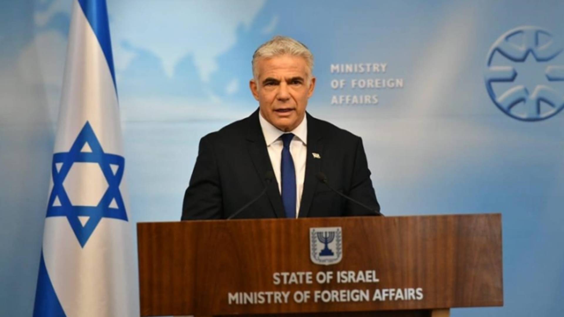 يائير لابيد زعيم المعارضة في تل أبيب