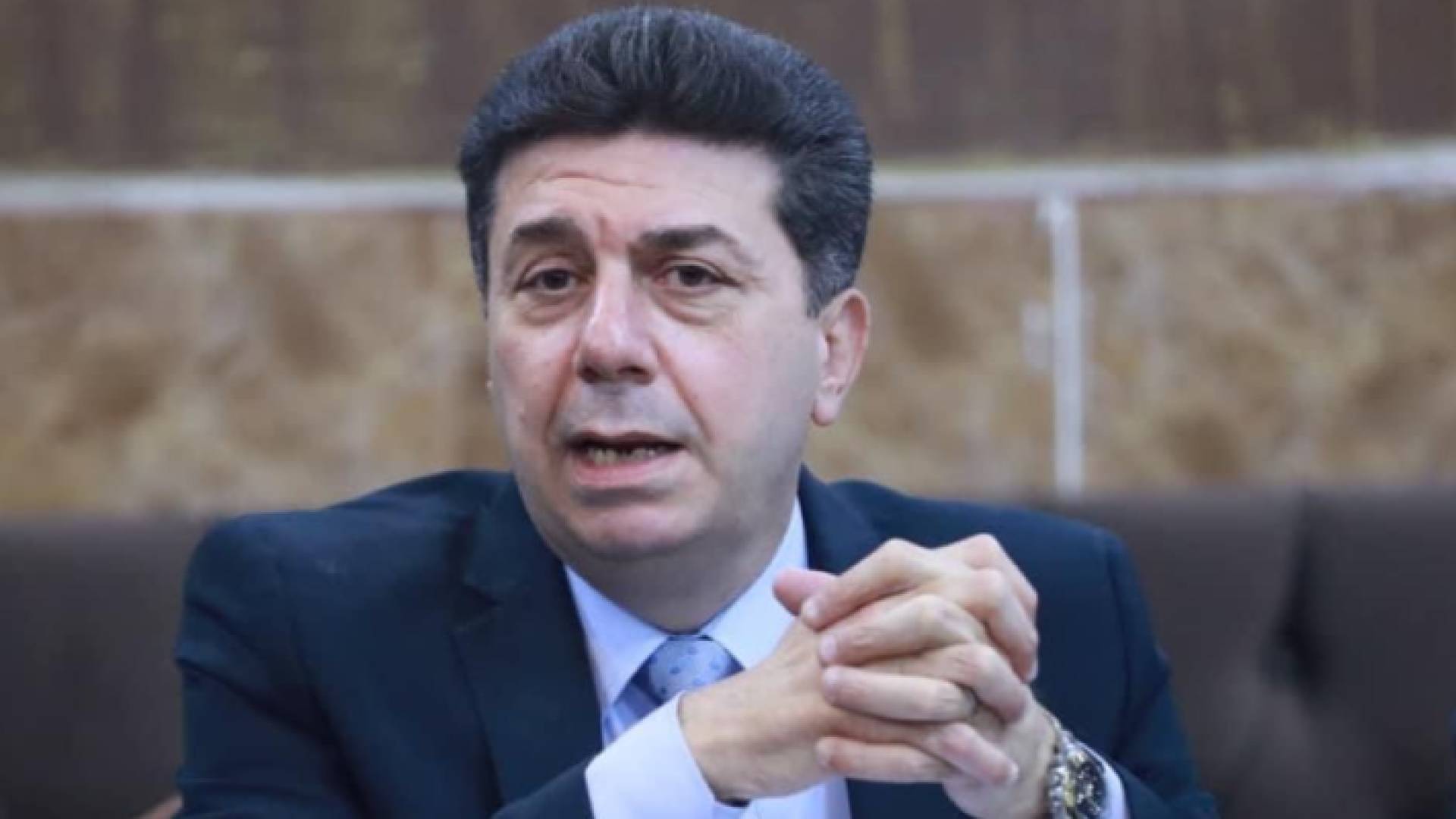 النائب السابق أمجد المسلماني