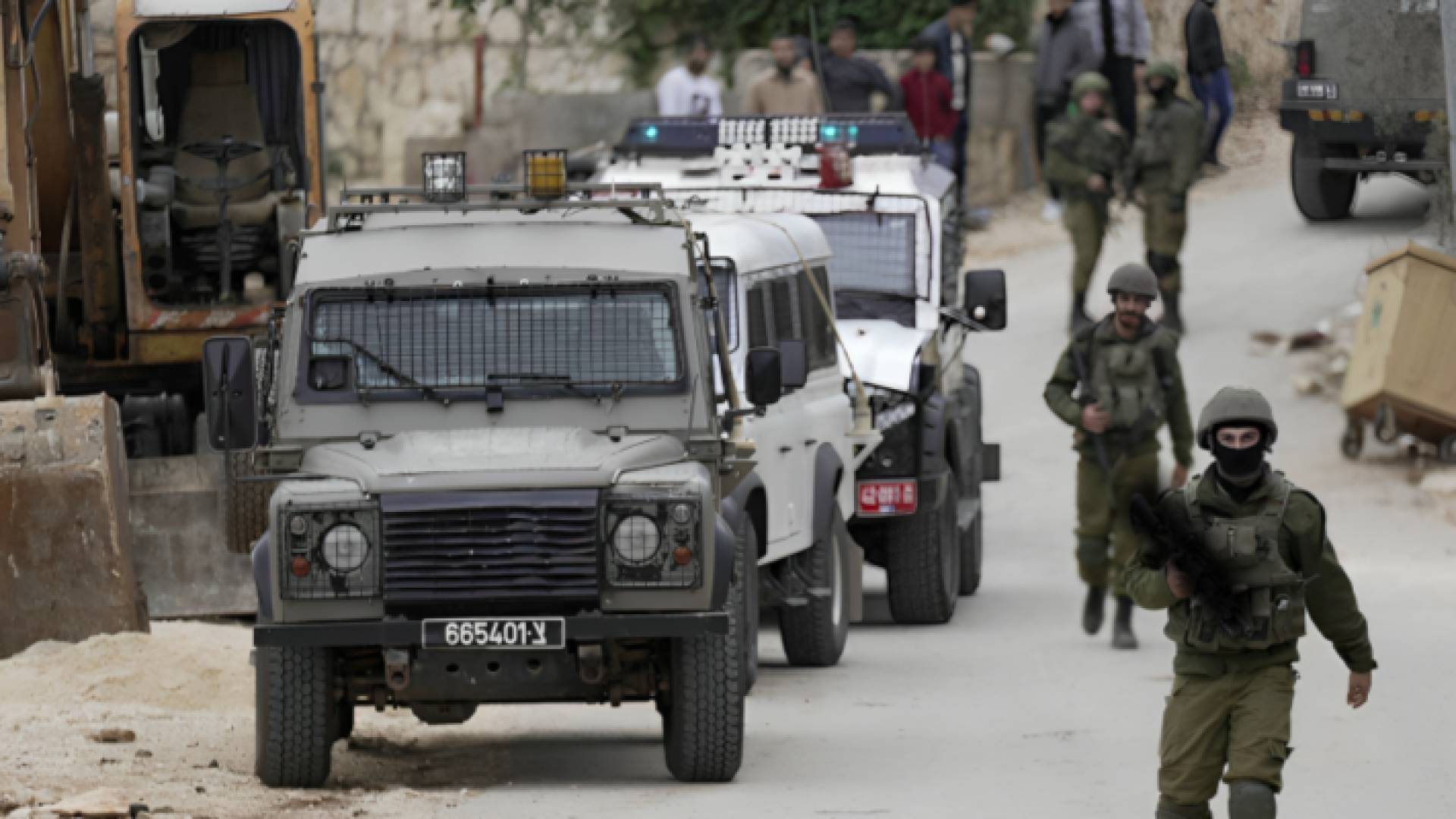 الاحتلال يداهم منازل في نابلس