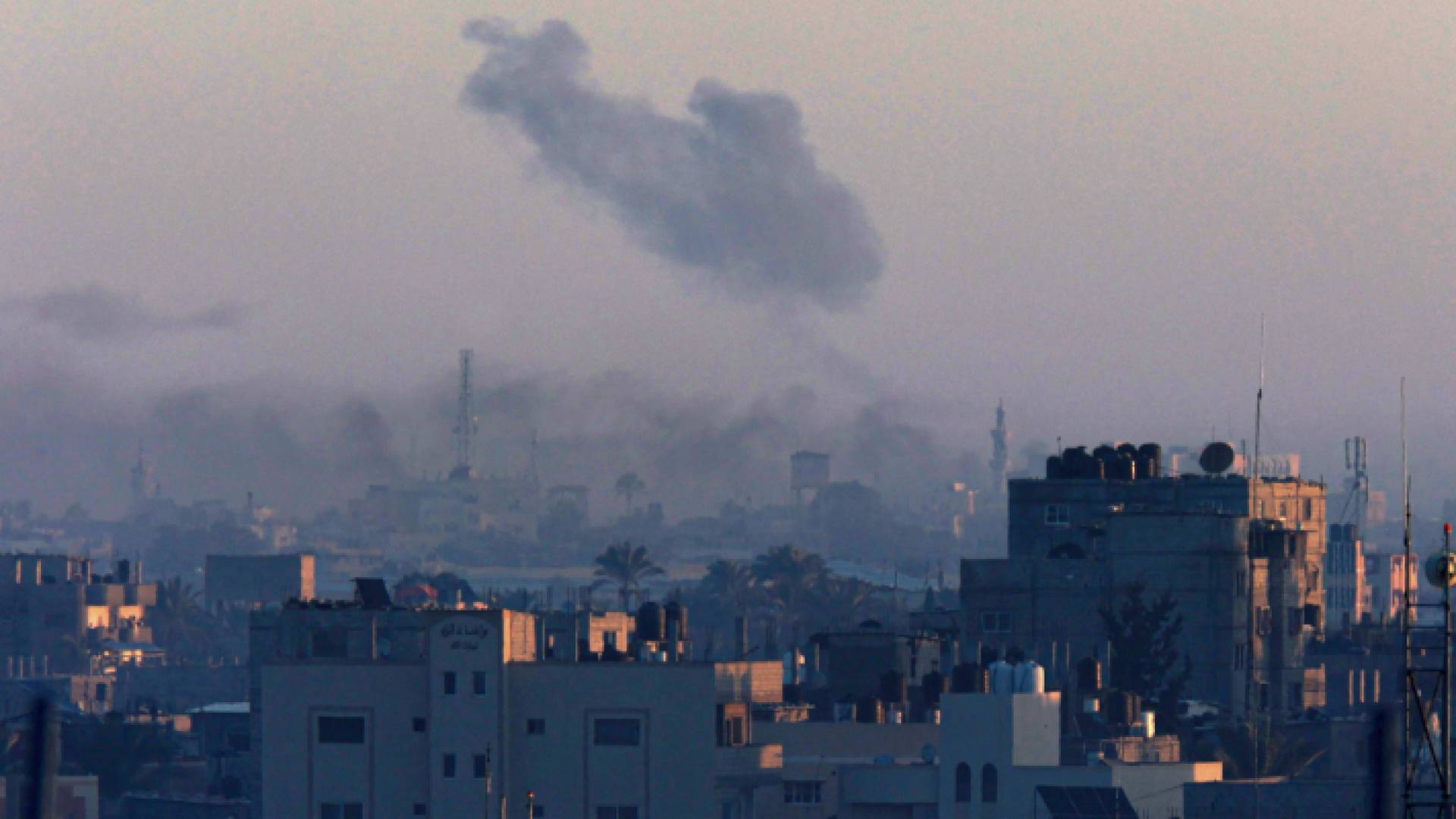 قصف الاحتلال الإسرائيلي لقطاع غزة - أرشيفية