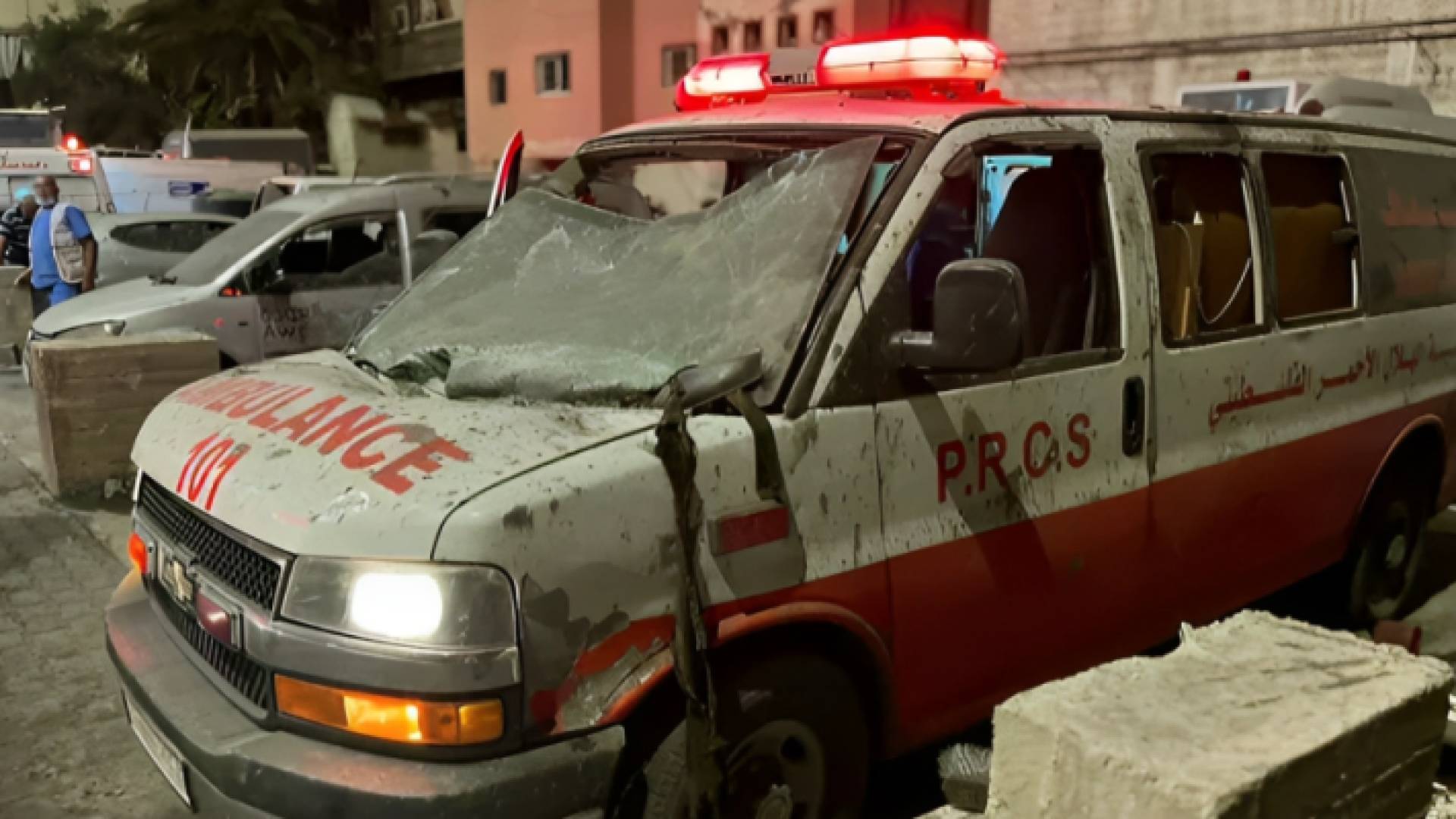 استهداف سيارات الإسعاف في قطاع غزة