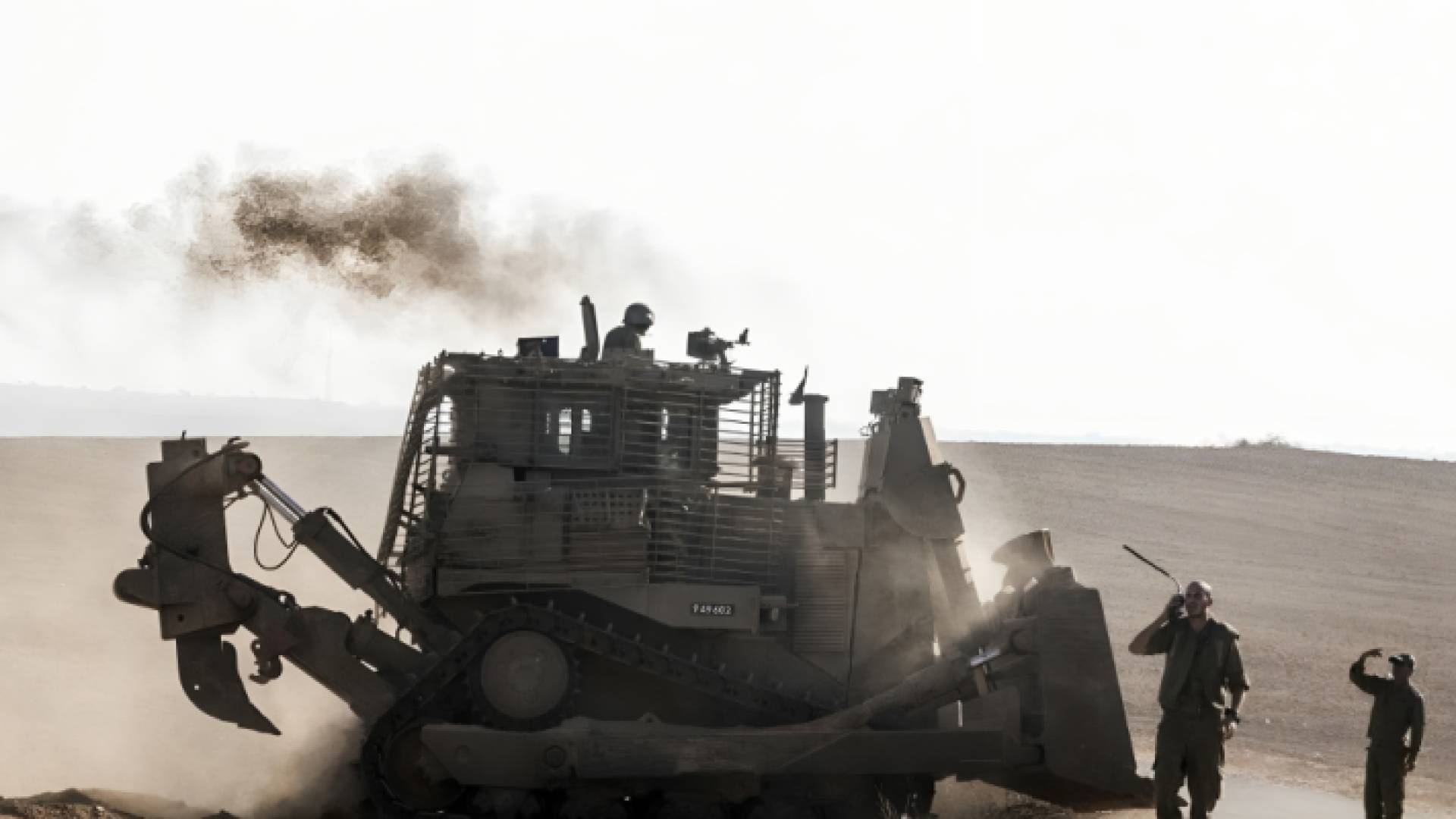 جرافة قوات الاحتلال في غزة