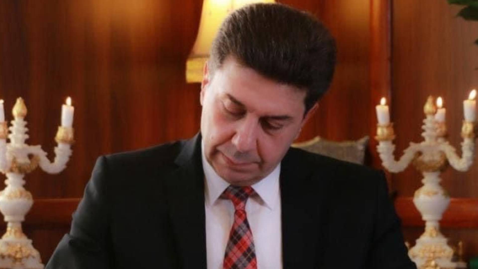 النائب السابق امجد المسلماني