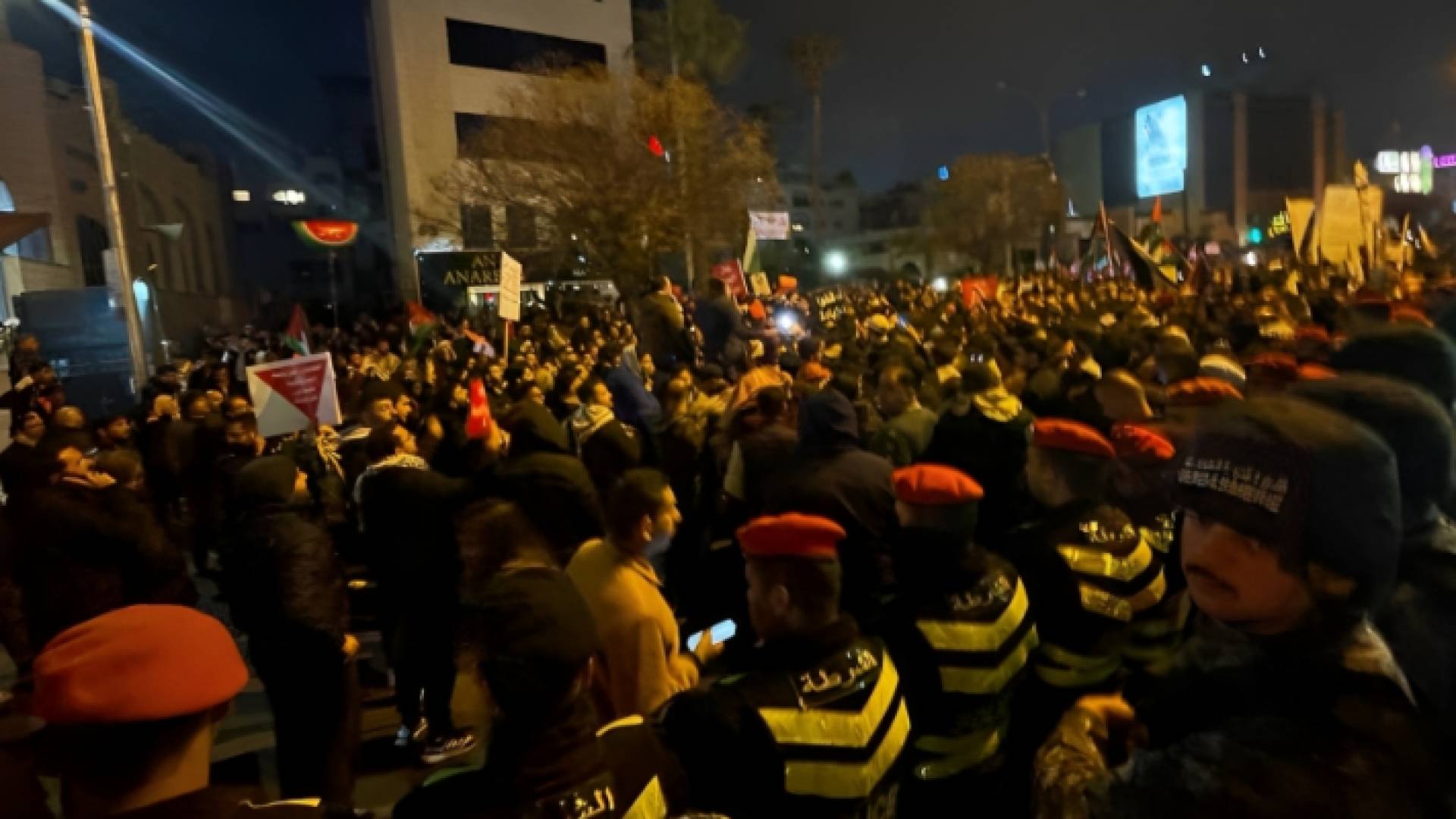 وقفة احتجاجية في عمان نصرة لفلسطين