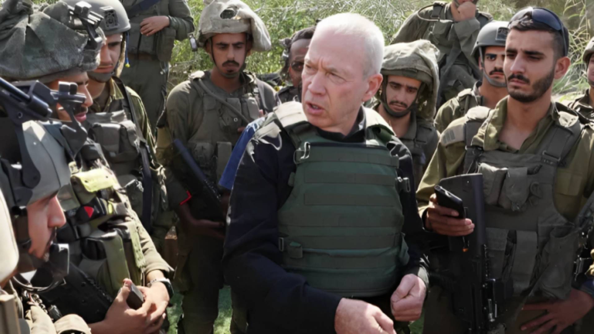 يوآف غالانت وزير حرب الاحتلال