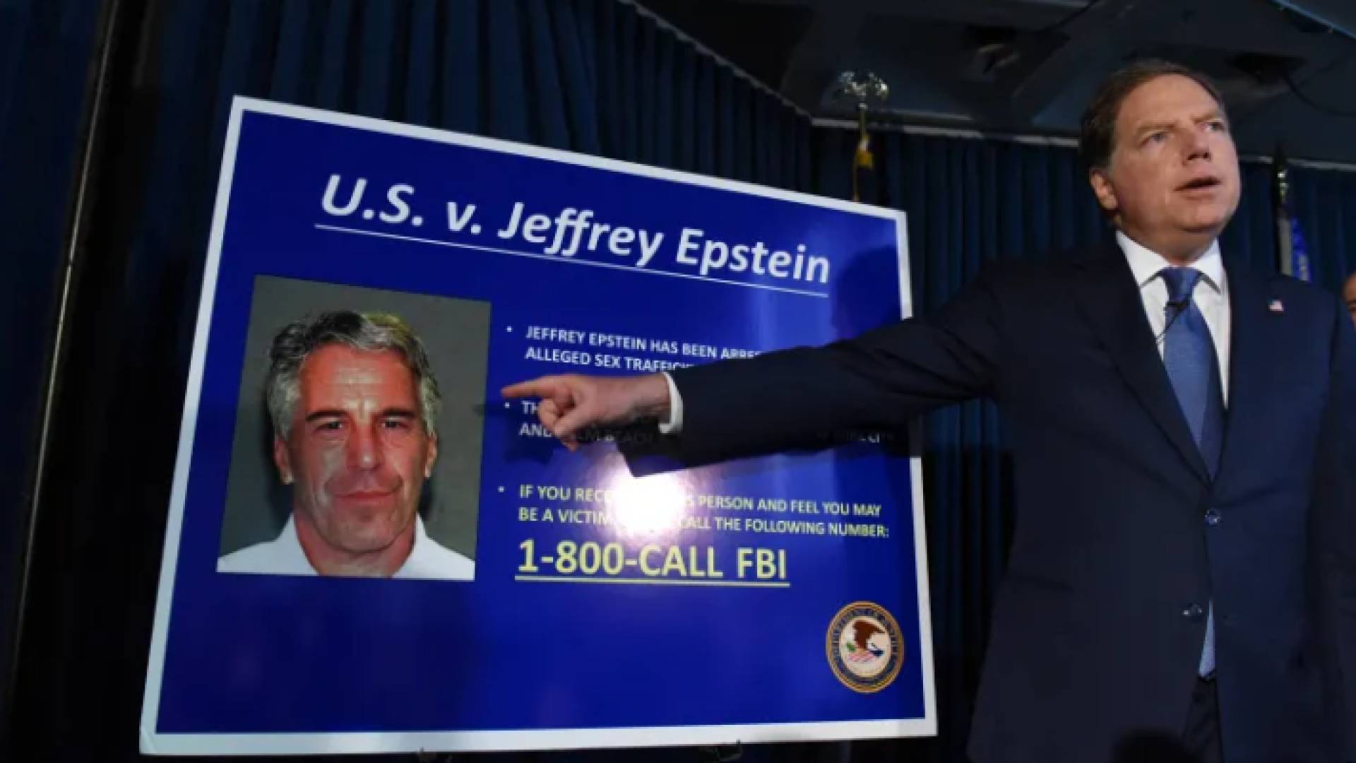 المدعى العام الأمريكي يعلن التهم التي يواجهها جيفري إبستين