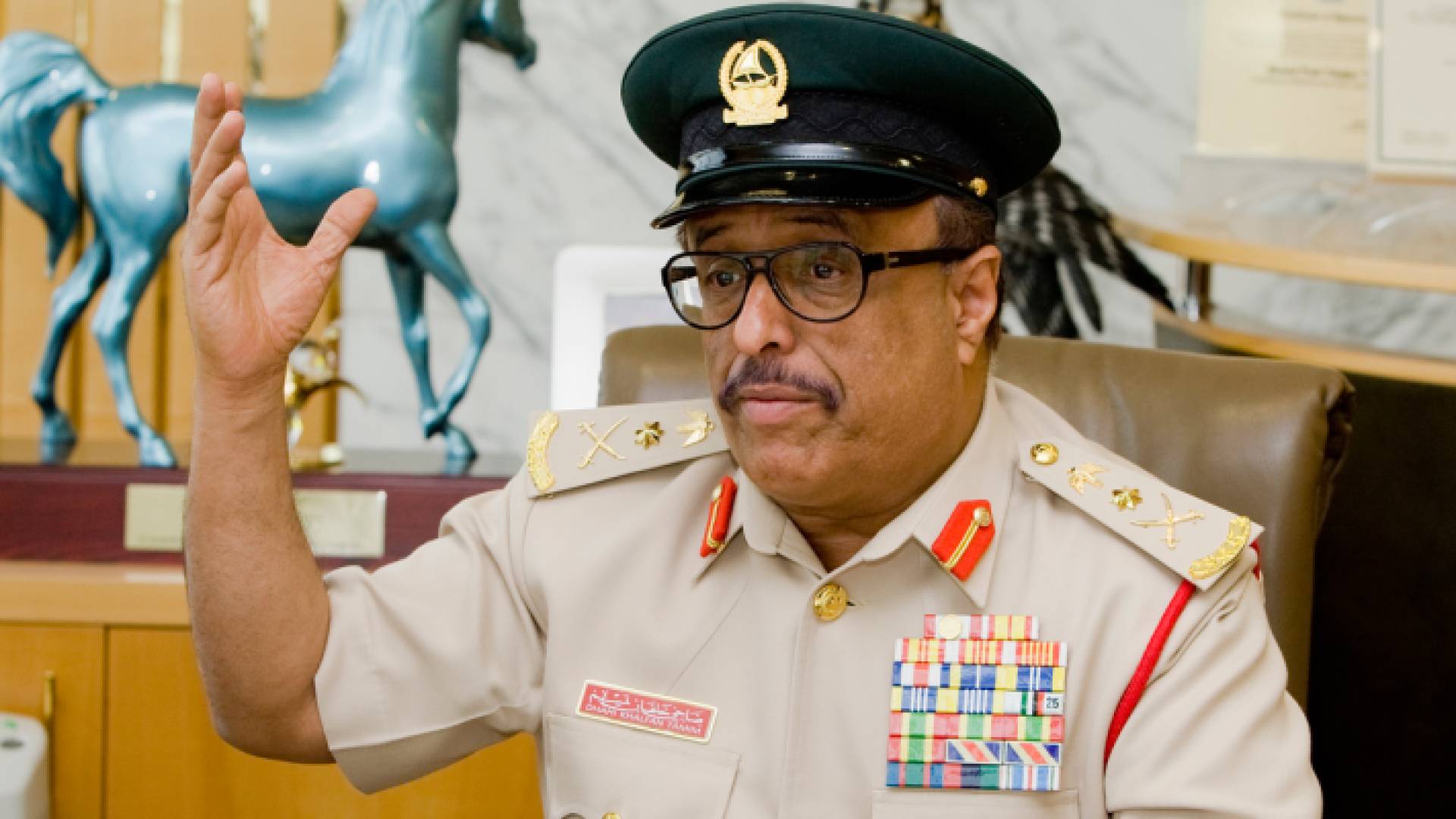 ضاحي خلفان عن عدوان الاحتلال على غزة: القانون سيطالها مهما عربد نتنياهو وهدد