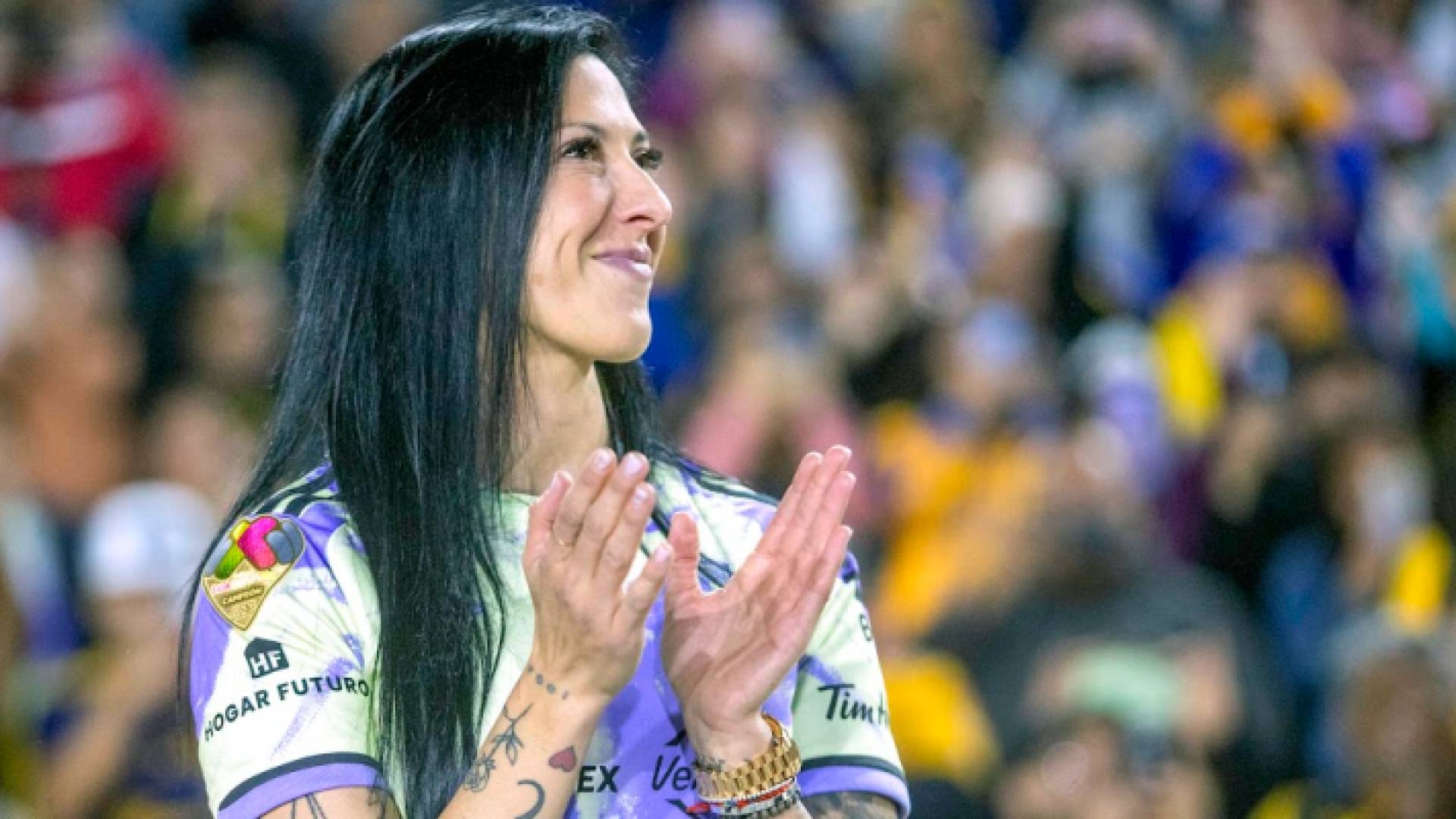 هيرموسو من حفل التقديم