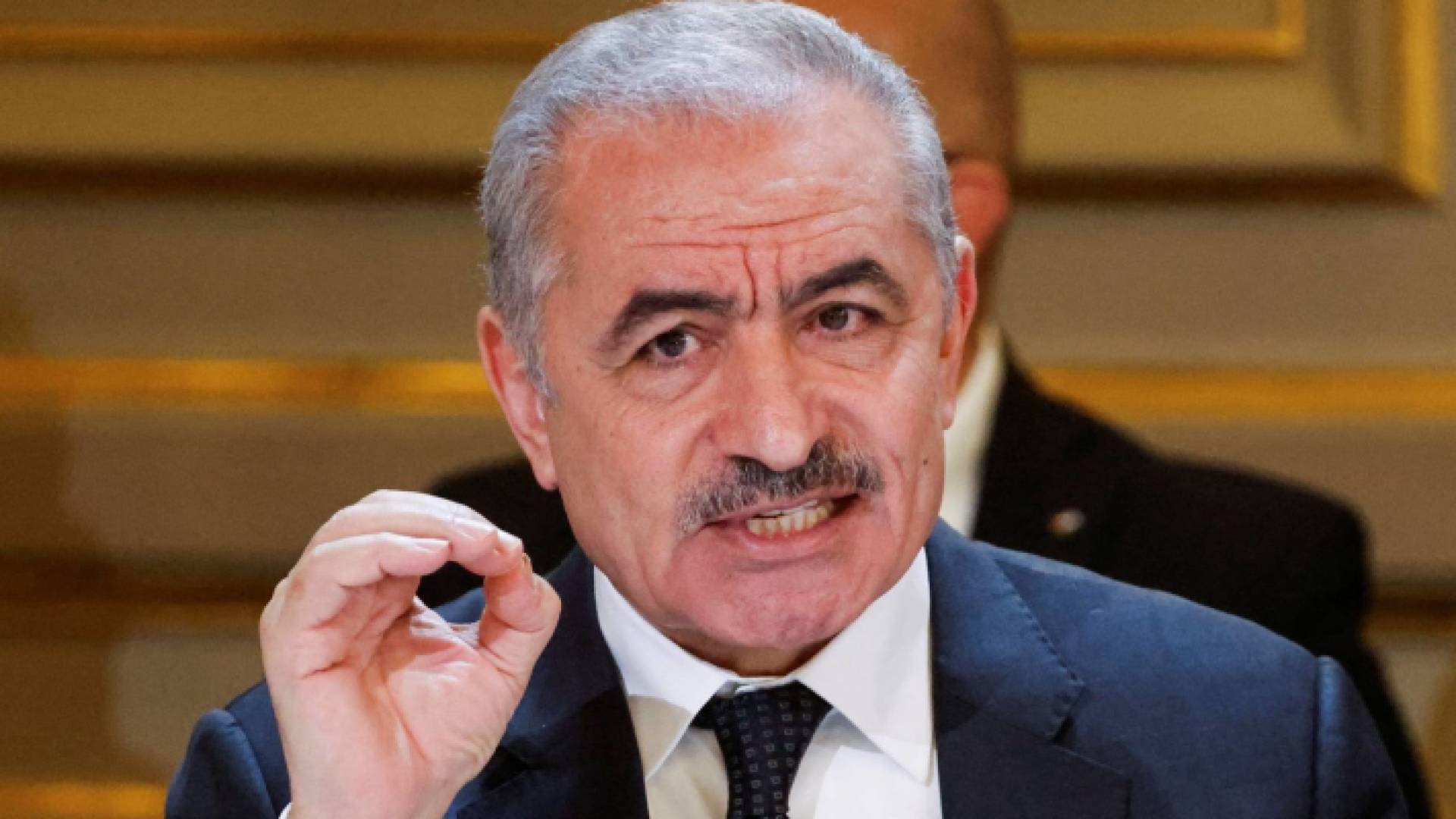 رئيس الوزراء الفلسطيني محمد اشتية