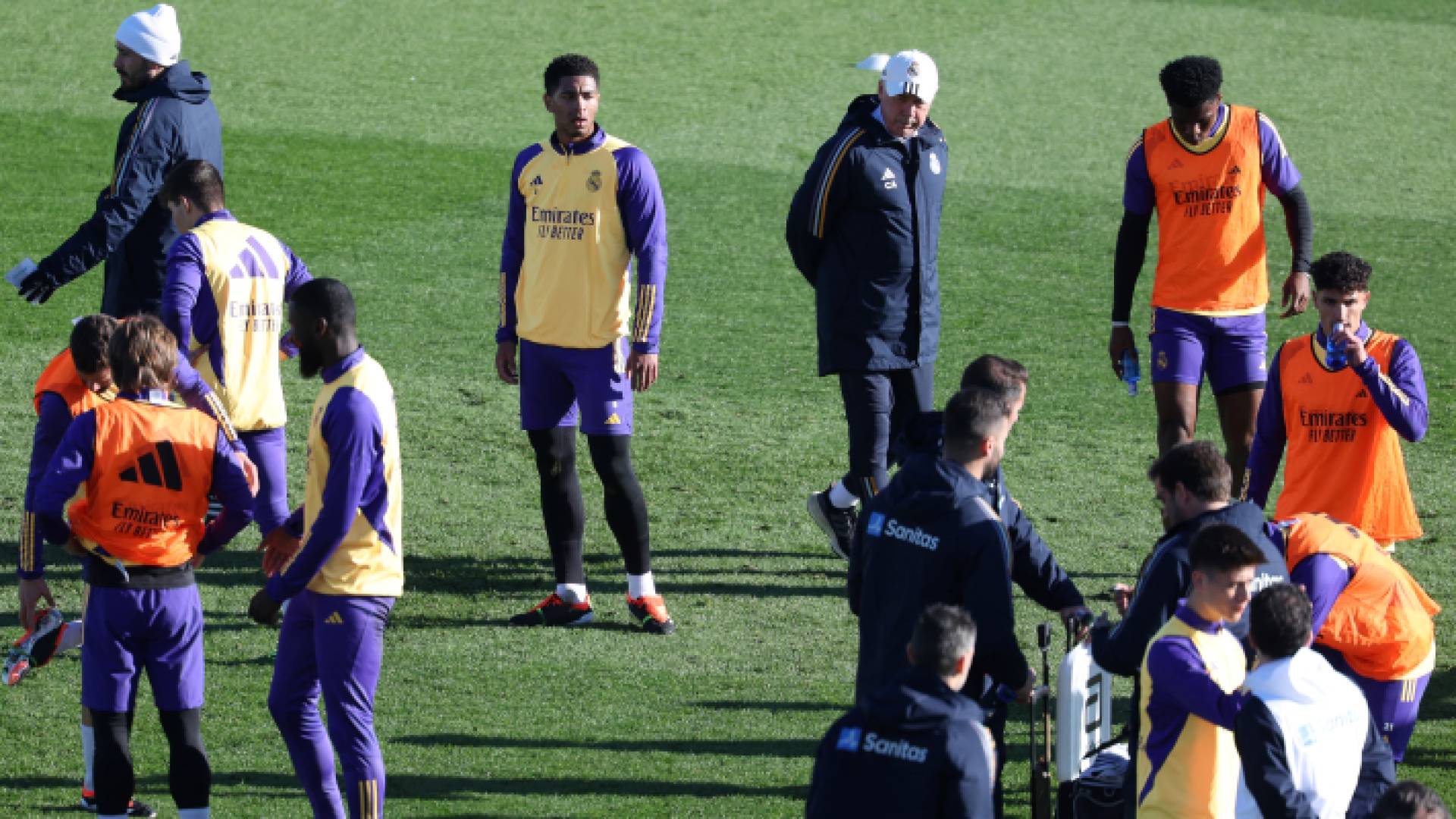 أنشيلوتي يقود تدريبات ريال مدريد