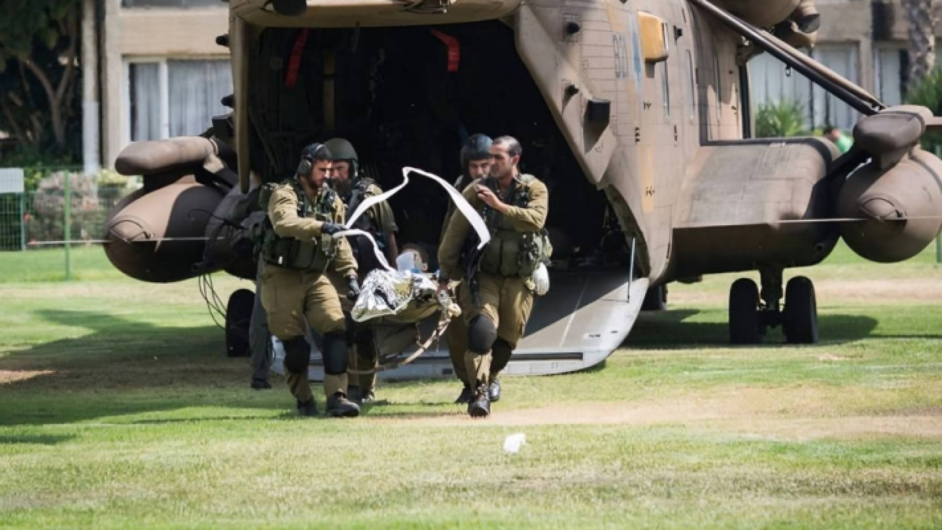 اخلاء مصابن من جيش الاحتلال