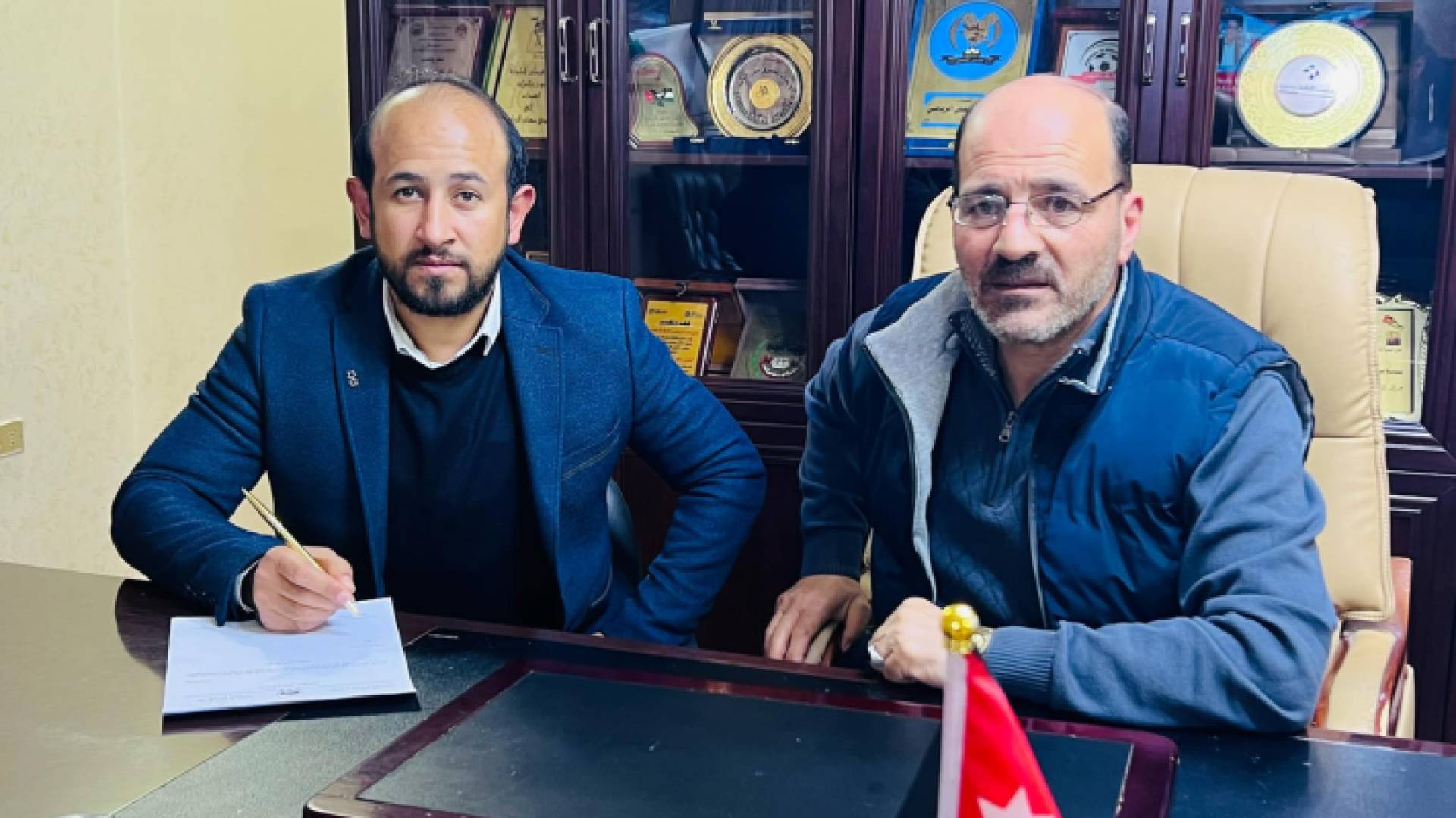 من توقيع عقد المدرب مهند محارمة