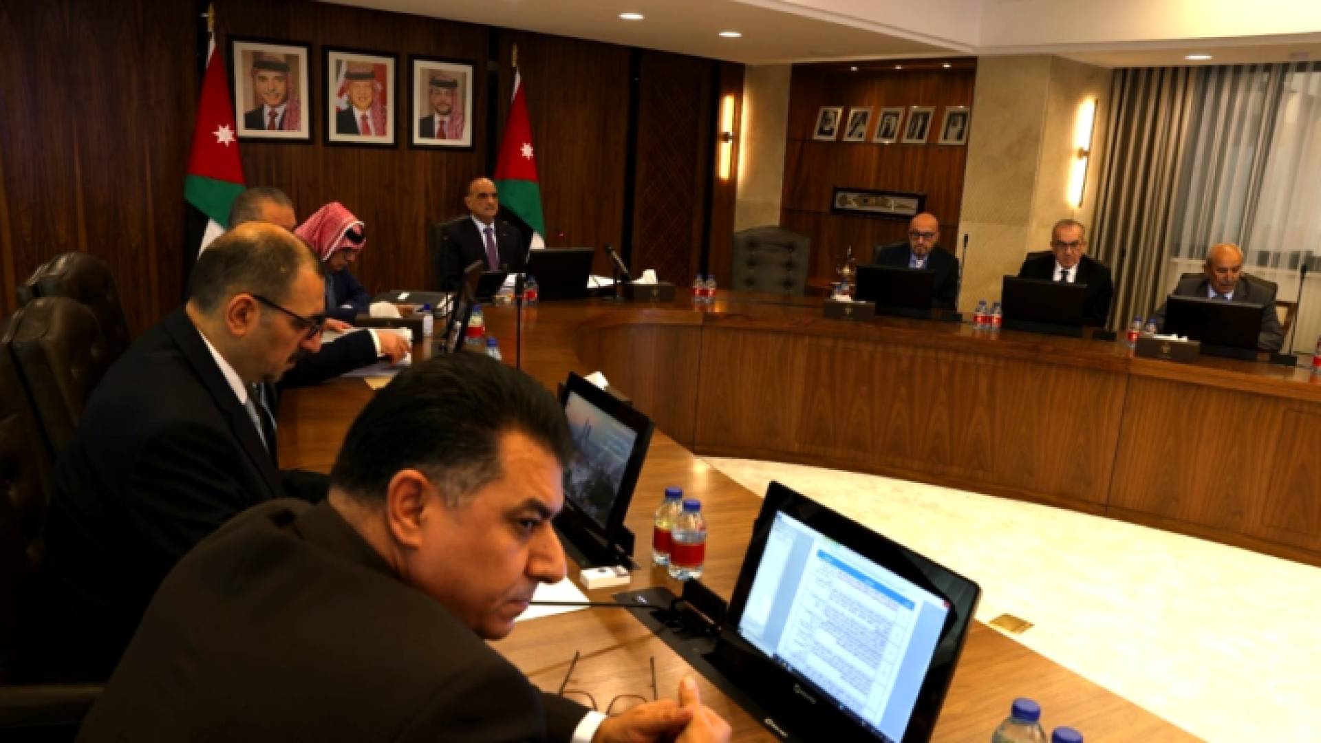 مجلس الوزراء