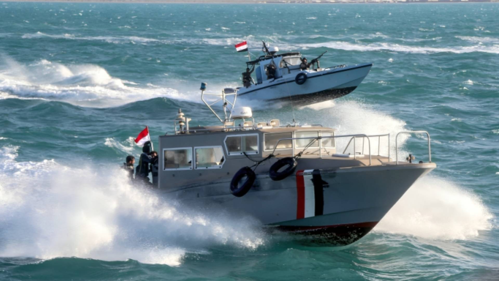 مراكب تابعة لجماعة الحوثي