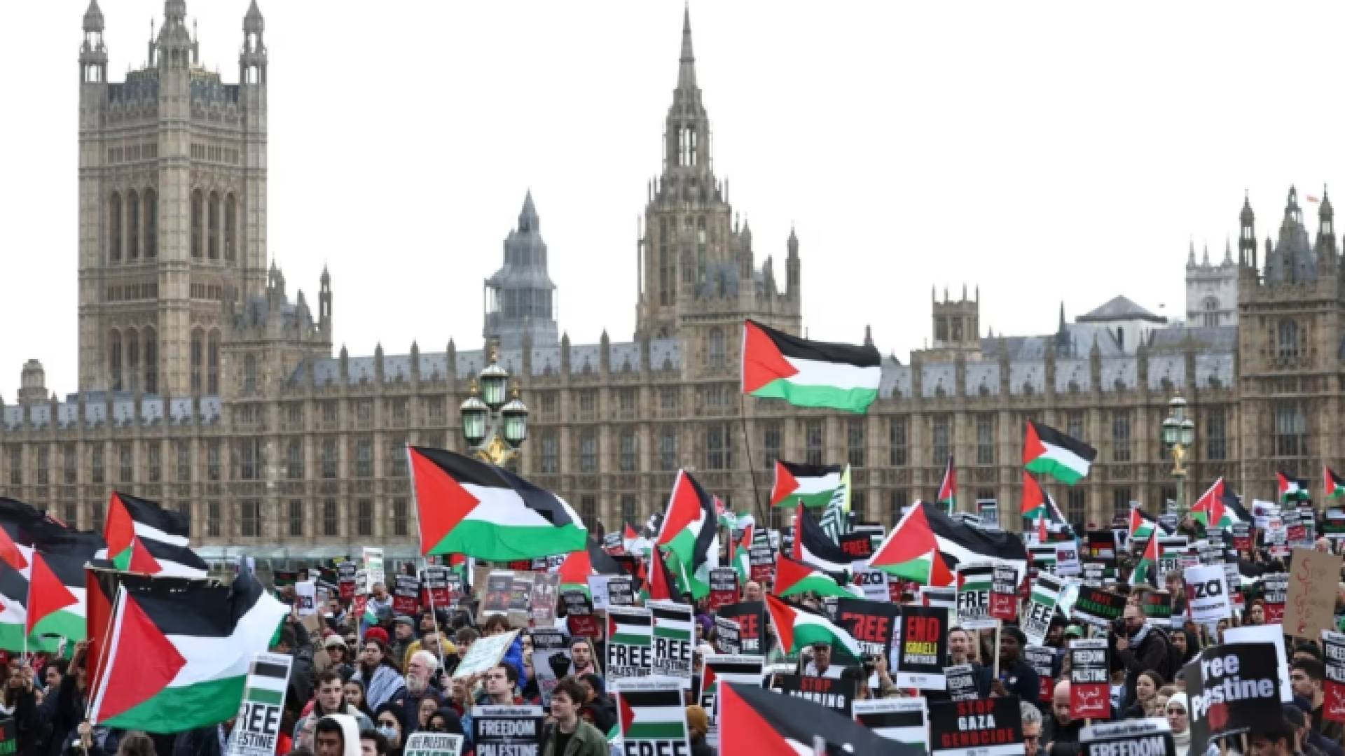 مظاهرة في بريطانيا لدعم الفلسطينيين