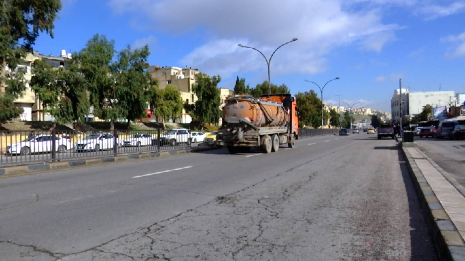 من أمام مجمع المحطة في العاصمة عمان