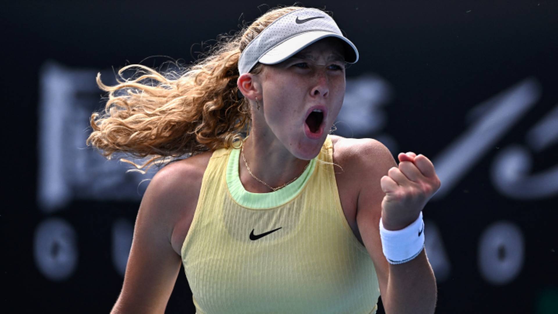 اللاعبة الروسية ميرا أندرييفا إ