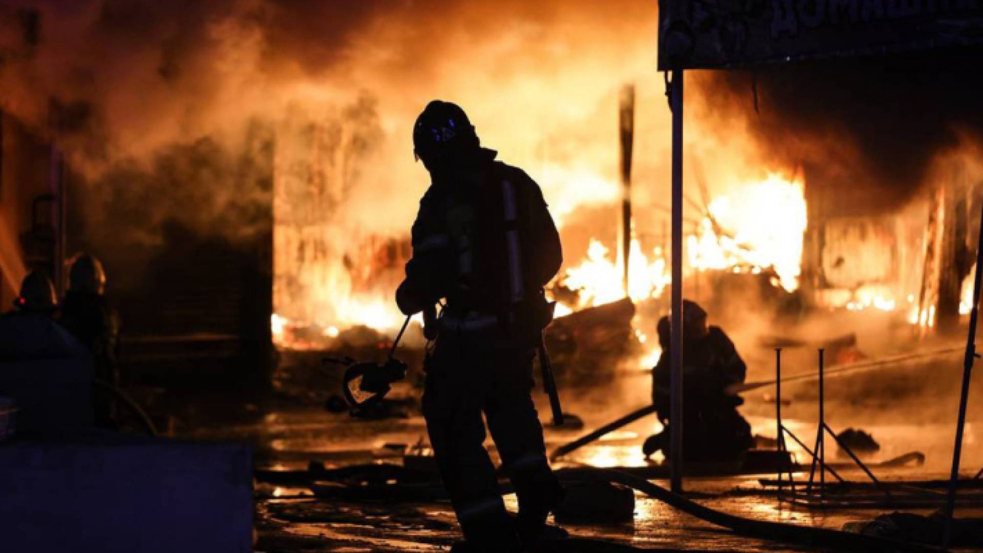 حريق نشب في سكن مدرسي بمقاطعة خنان بوسط الصين