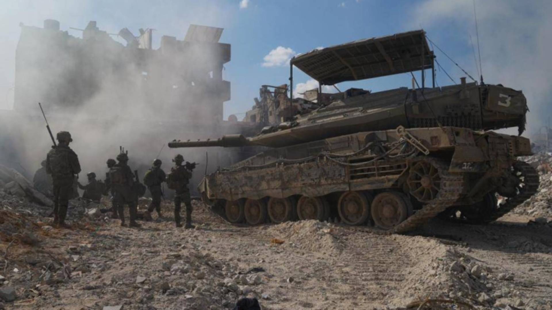 قوات الاحتلال الإسرائيلي في خان يونس جنوبي قطاع غزة