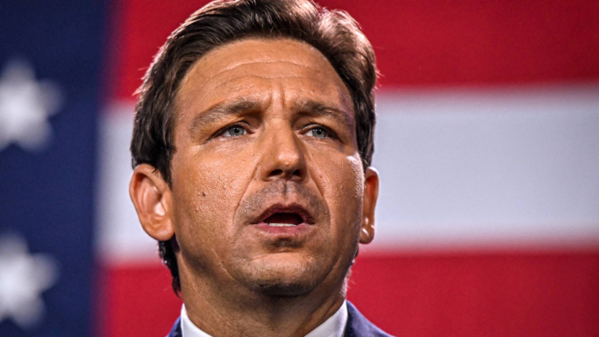 حاكم فلوريدا رون ديسانتيس انسحابه من مراثون الانتخابات الأمريكية