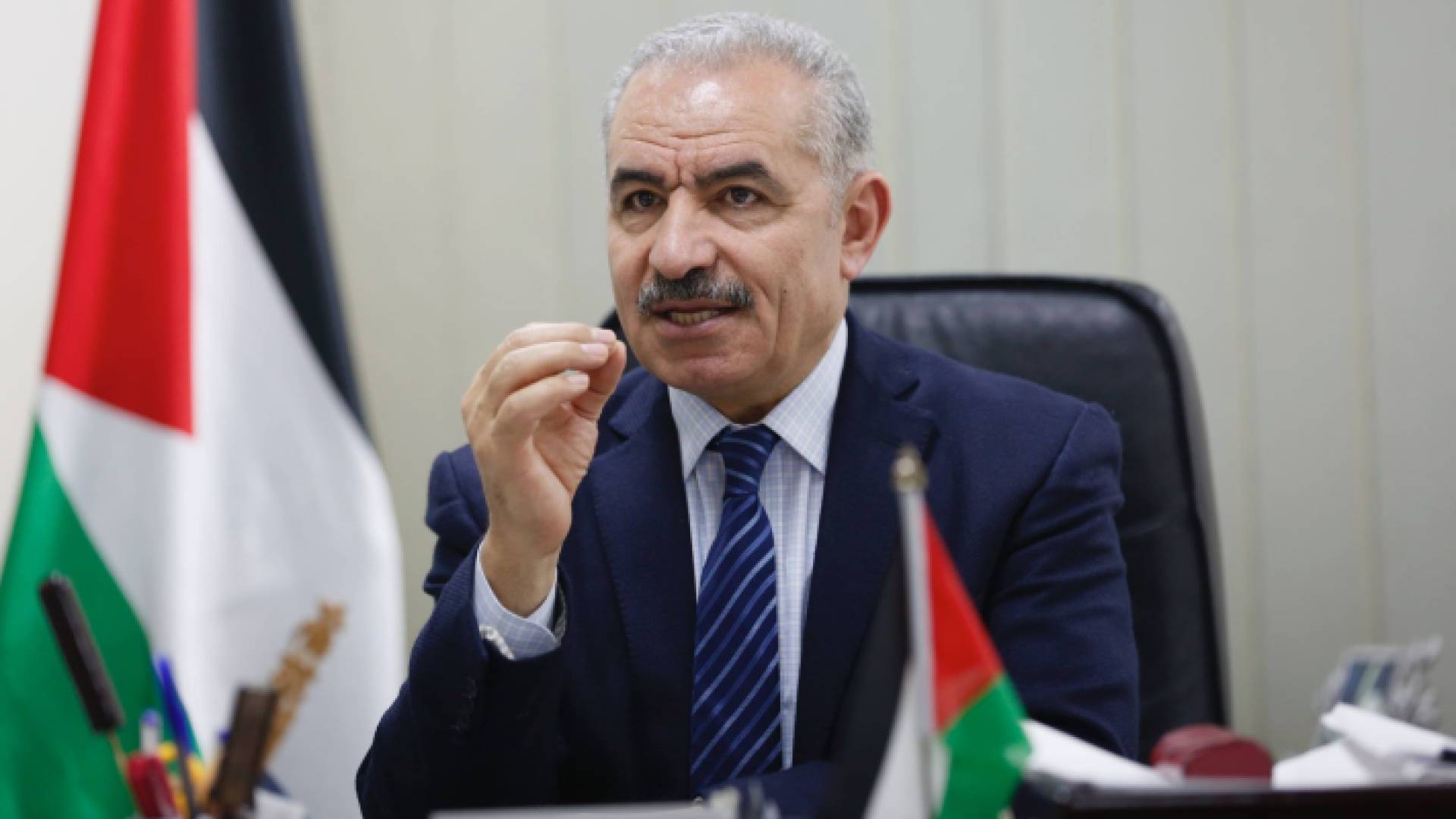 رئيس الوزراء الفلسطيني محمد اشتية