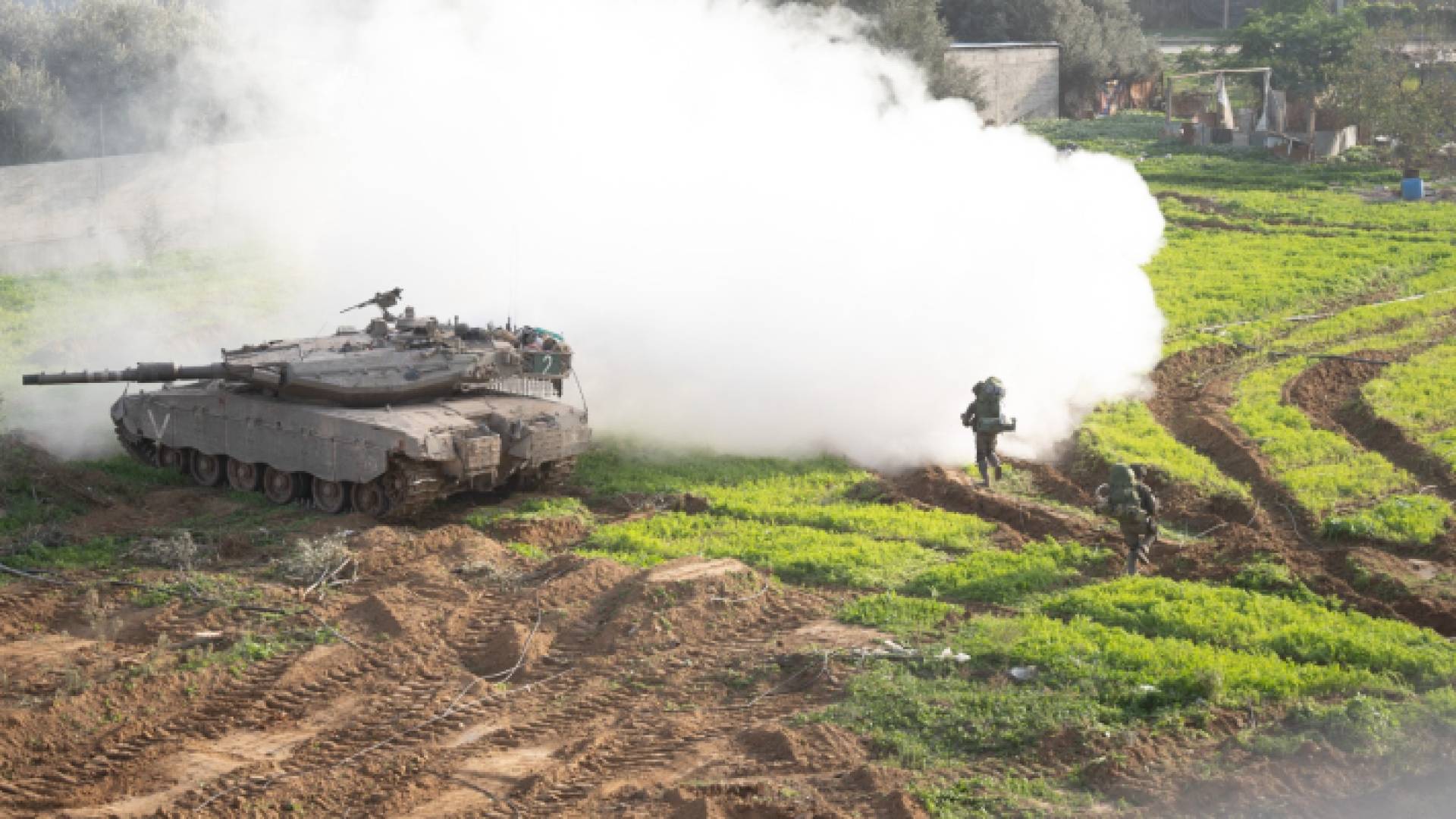 قوات الاحتلال الإسرائيلي في خان يونس - AFP