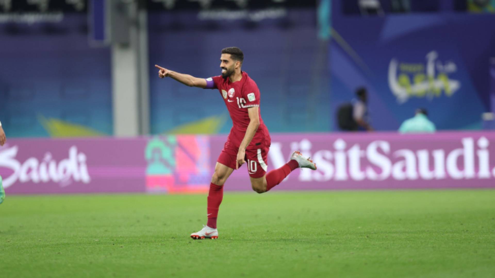 قائد منتخب قطر حسن الهيدوس