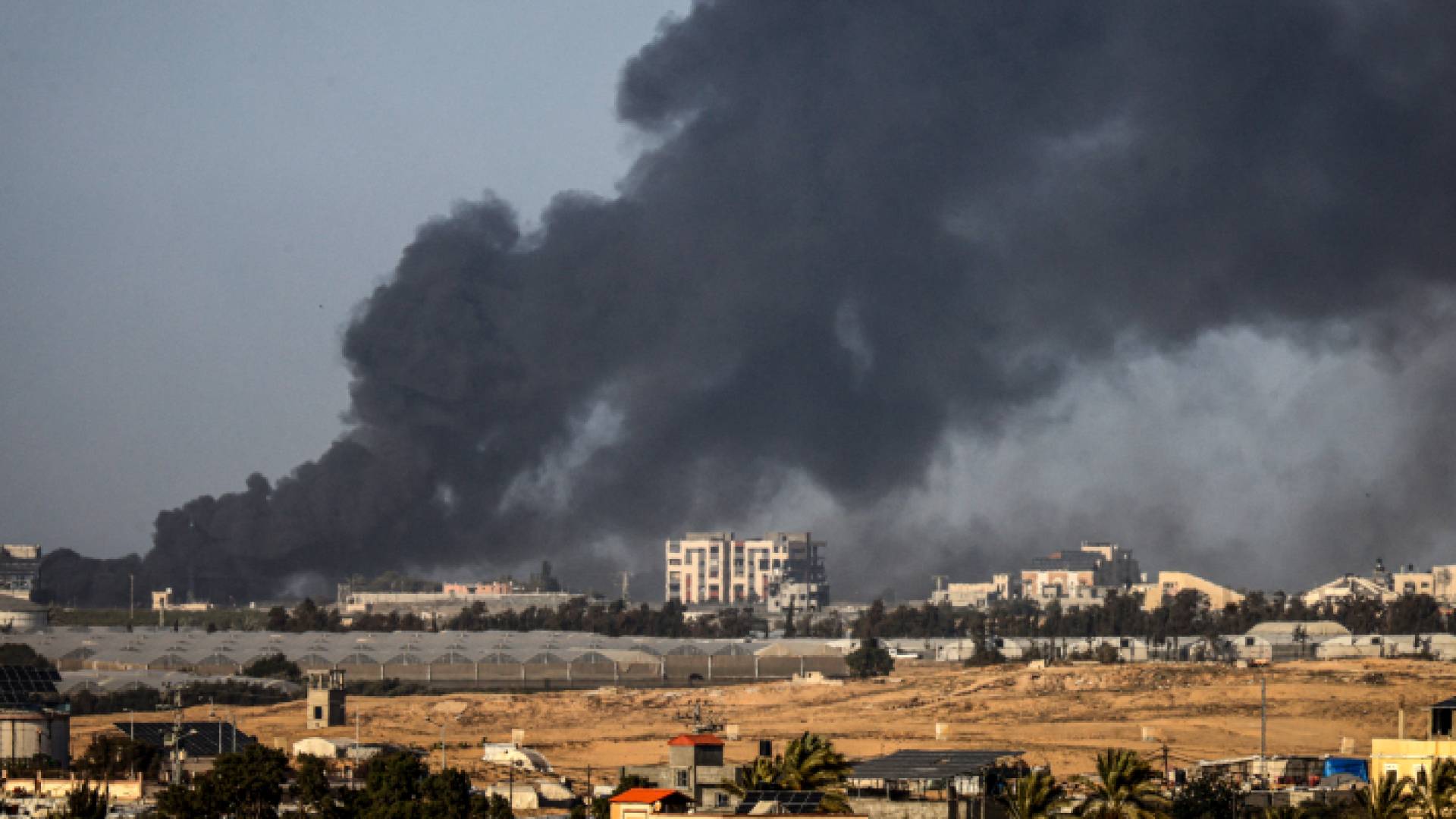 غارة للاحتلال على خان يونس في قطاع غزة