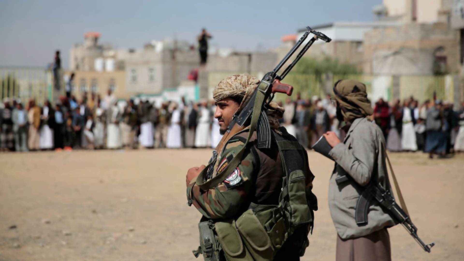 عناصر من الحوثيين