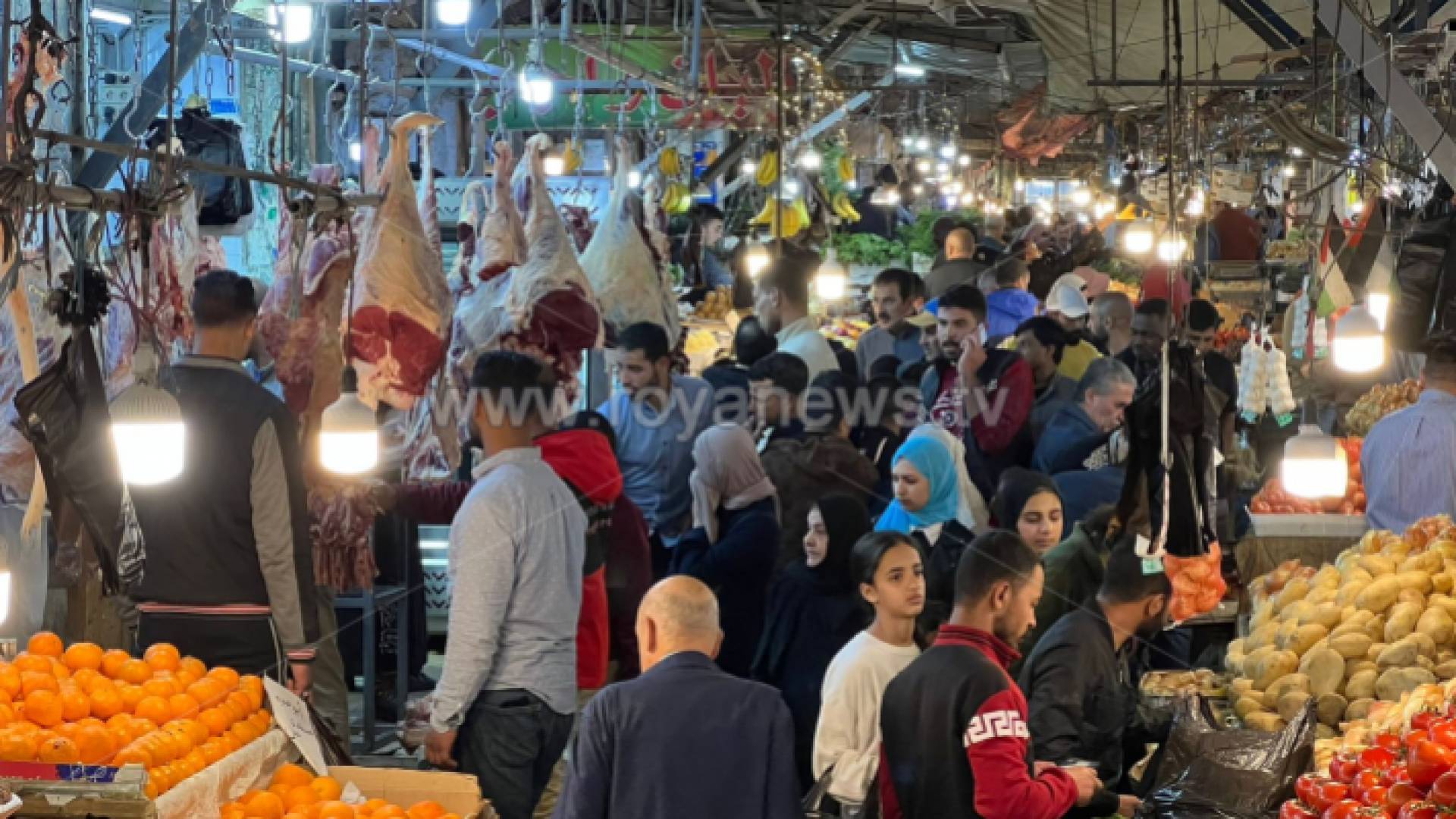 سوق الخضار في وسط البلد بالعاصمة عمان