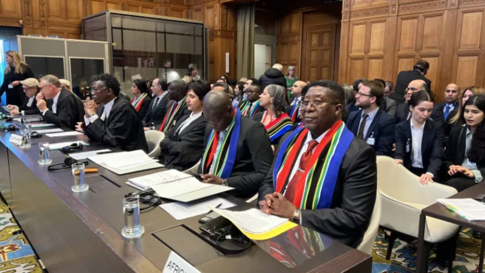 وفد جنوب أفريقيا في محكمة العدل الدولية