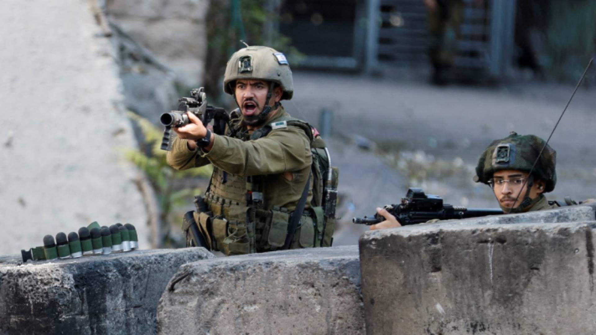 قوات الاحتلال تستهدف المدنيين في الضفة