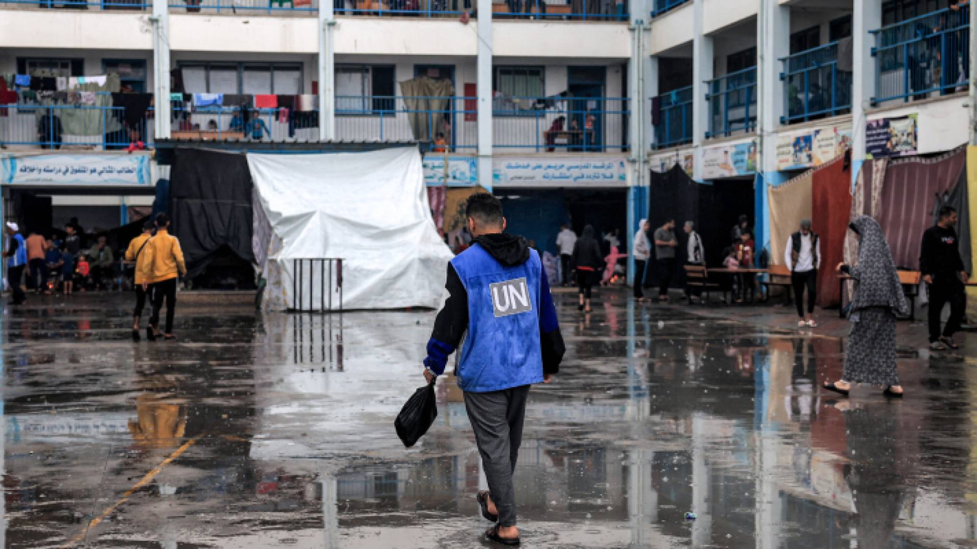 إحدى المؤسسات التابعة للأونروا في غزة