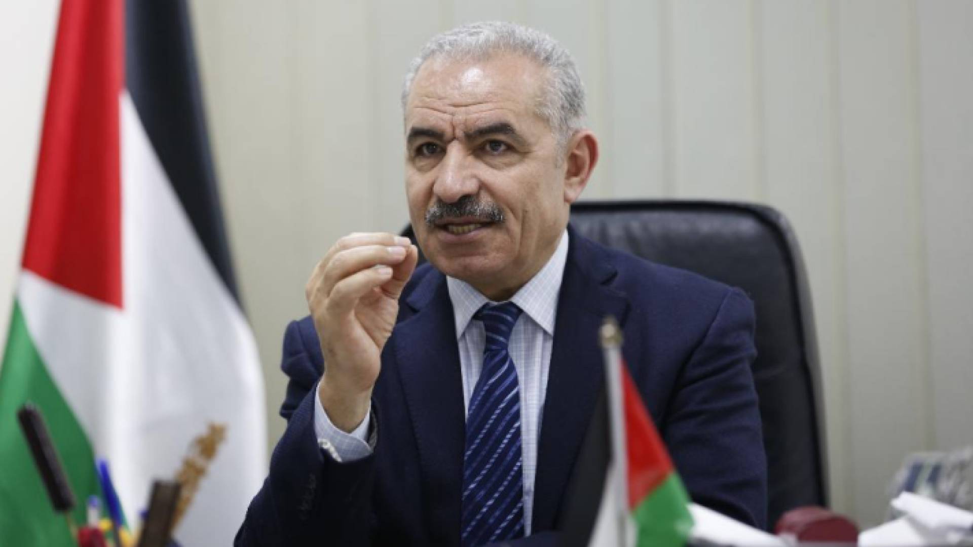 رئيس الوزراء الفلسطيني محمد اشتية