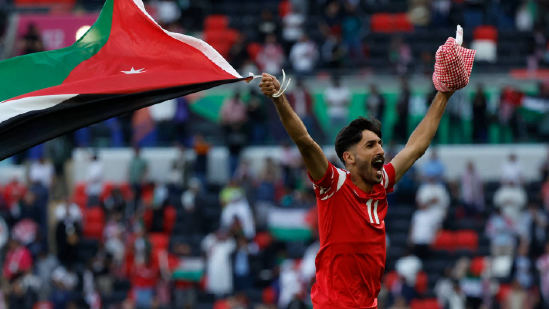 لاعب المنتخب الوطني يزن النعيمات