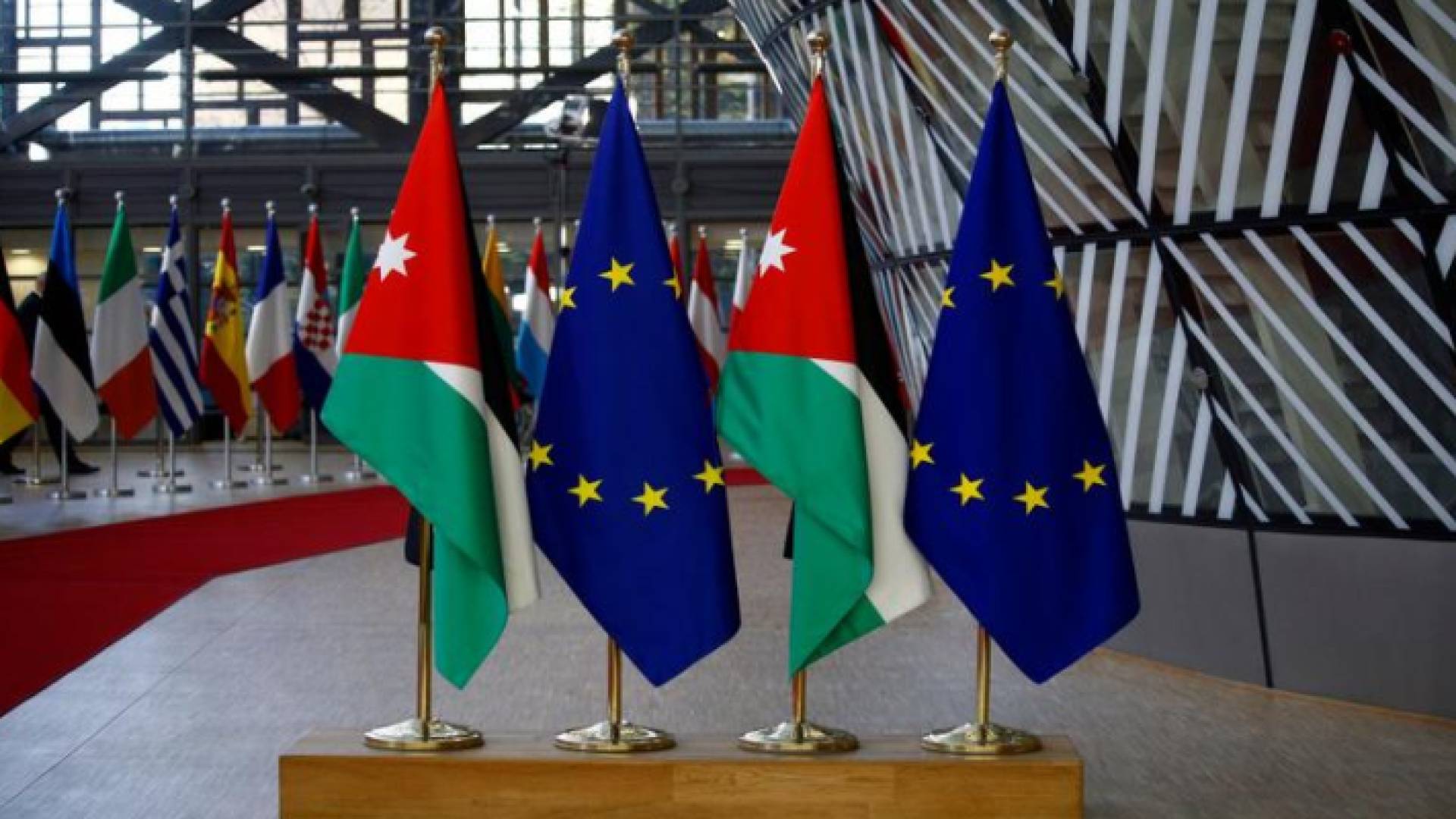 علمي الأردن والاتحاد الأوروبي